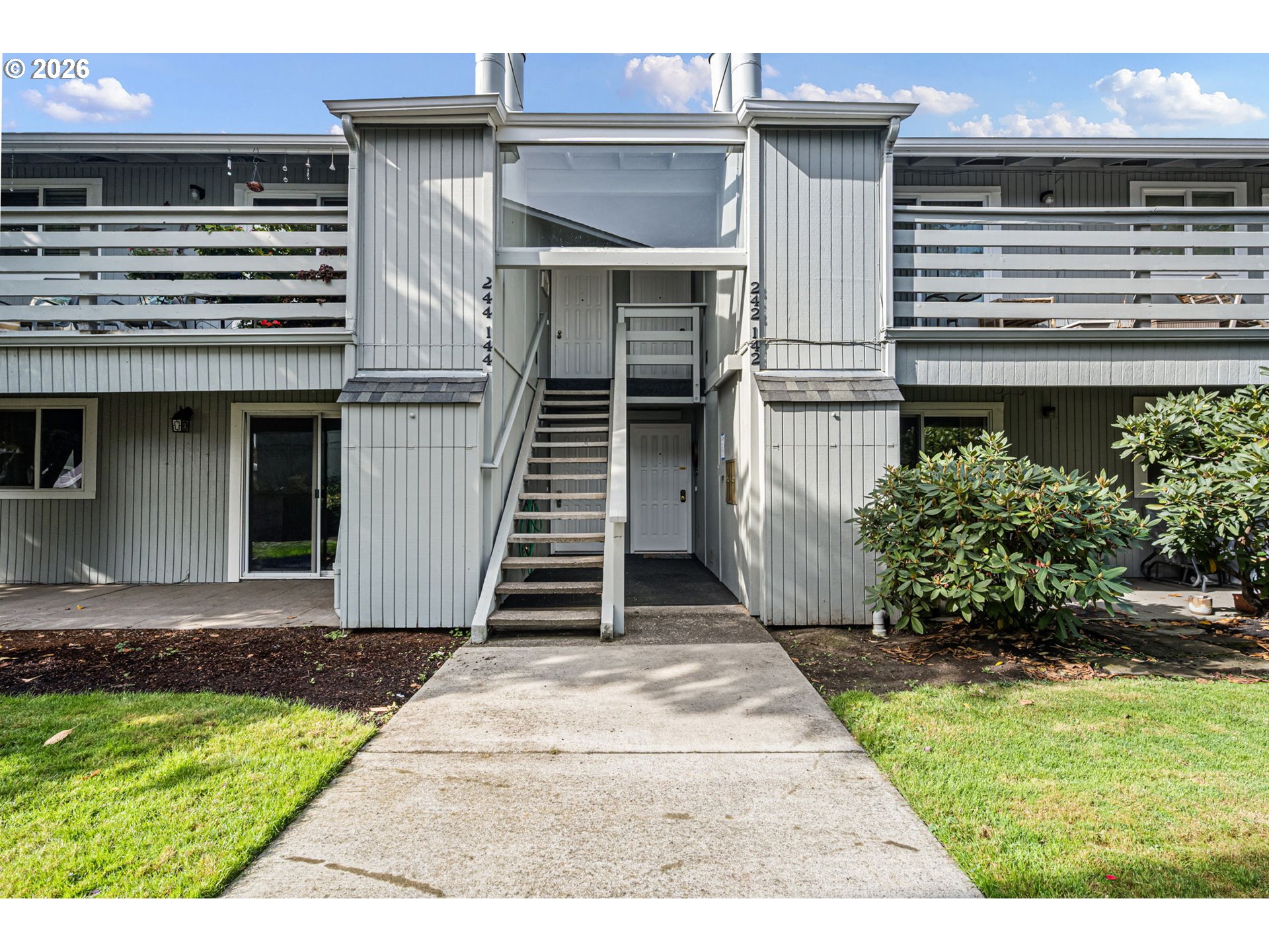 650 Harlow Rd 144 Property Photo 2