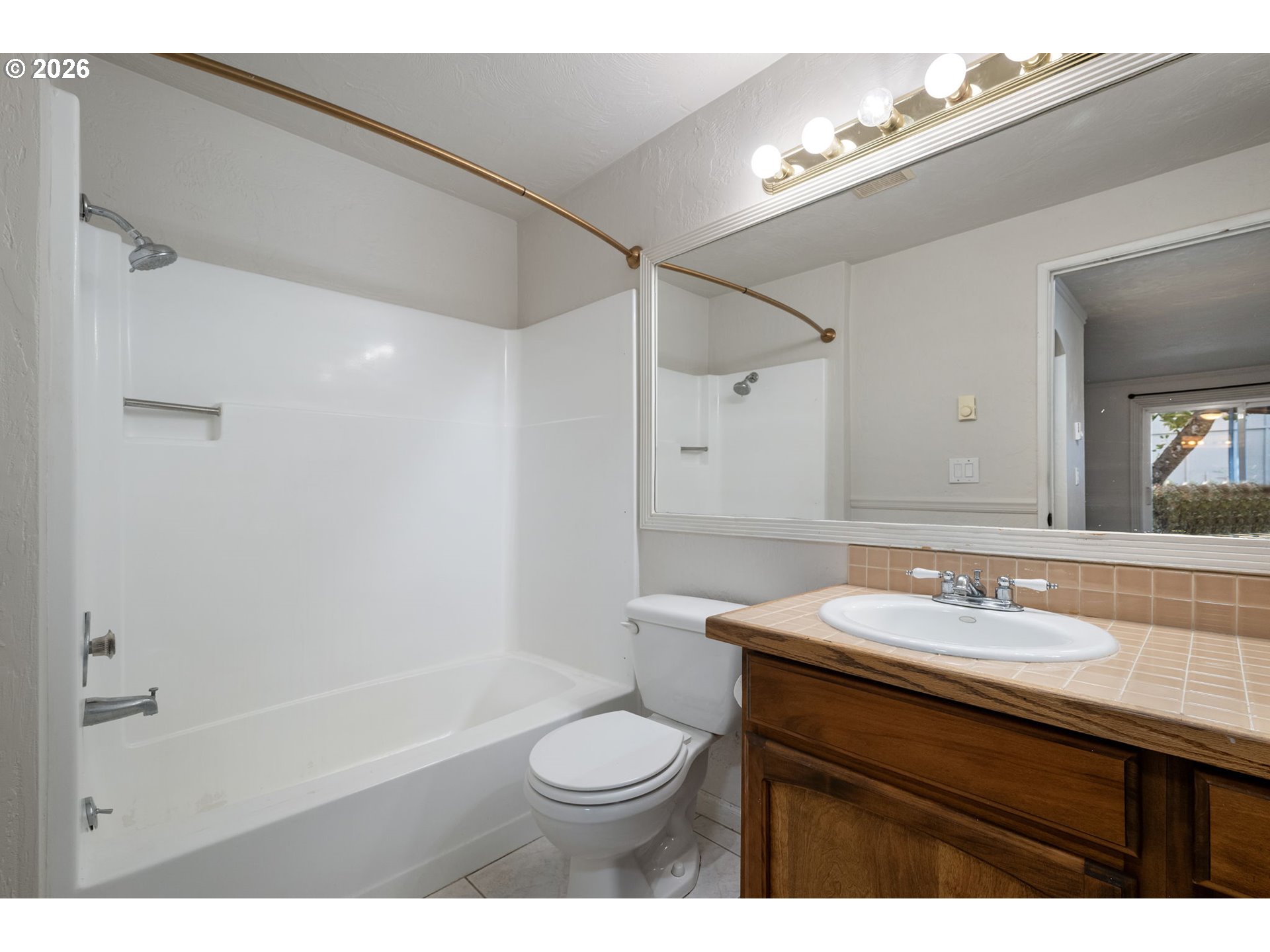 650 Harlow Rd 144 Property Photo 18