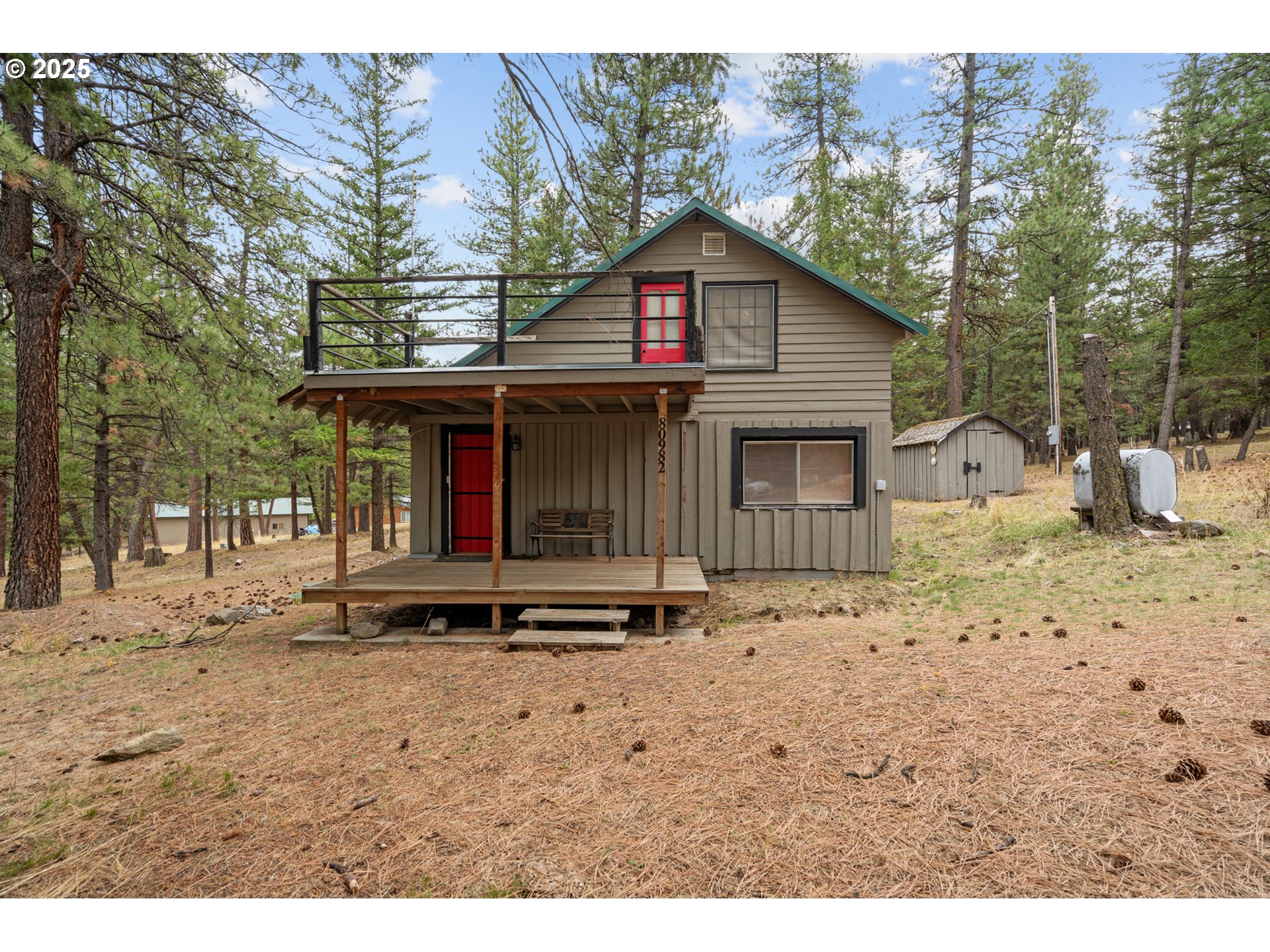 80982 Cougar Ln Property Photo 3
