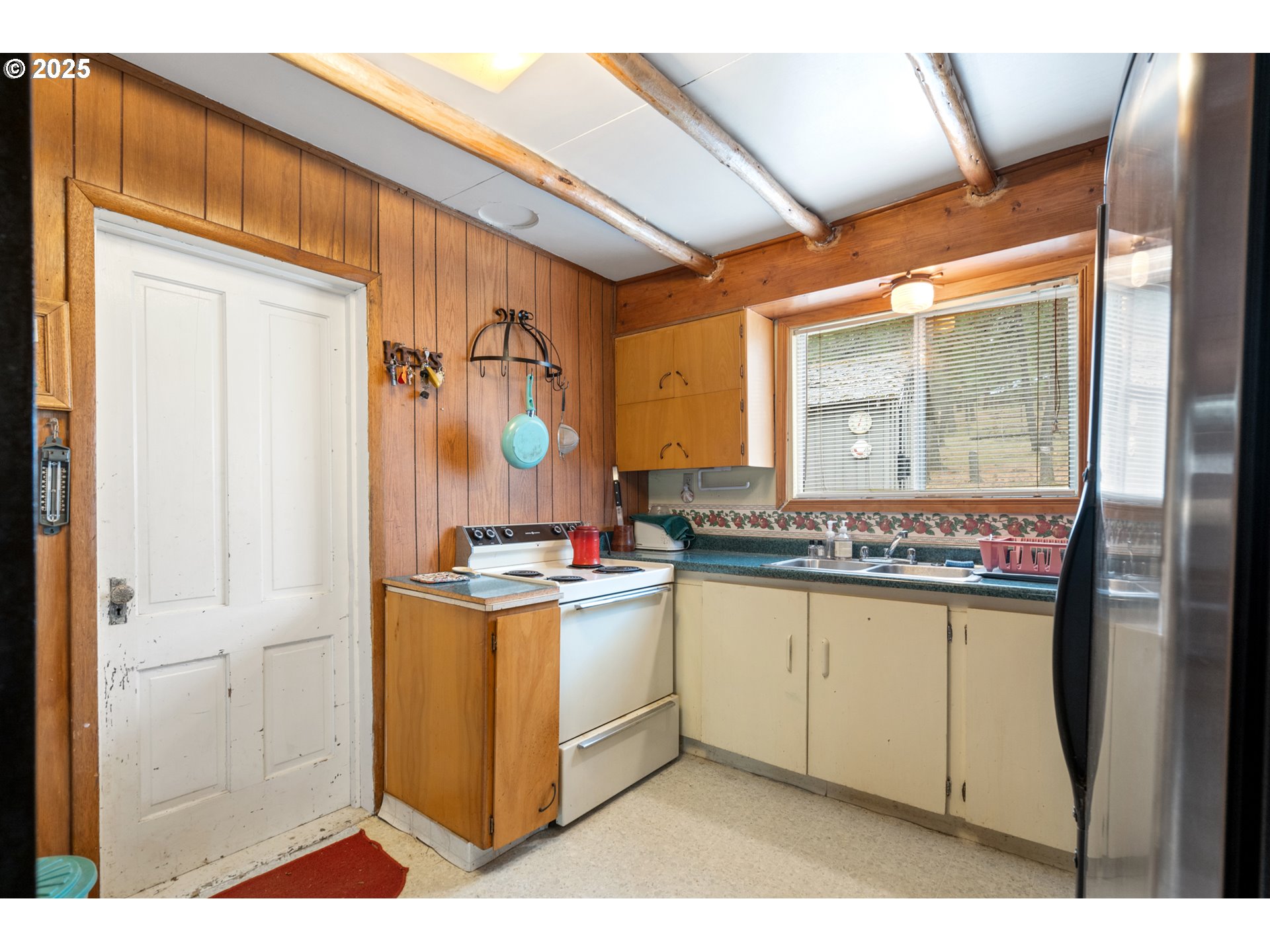 80982 Cougar Ln Property Photo 8