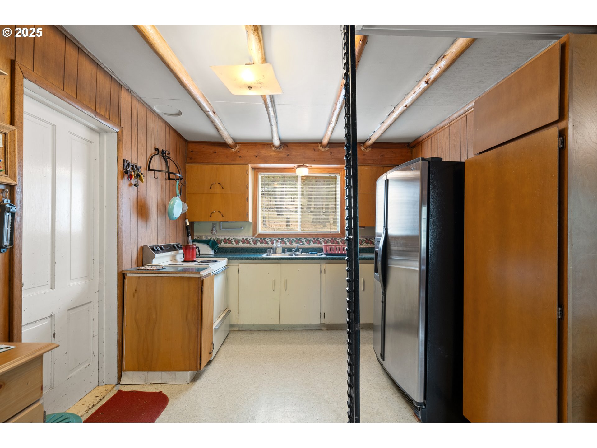80982 Cougar Ln Property Photo 9