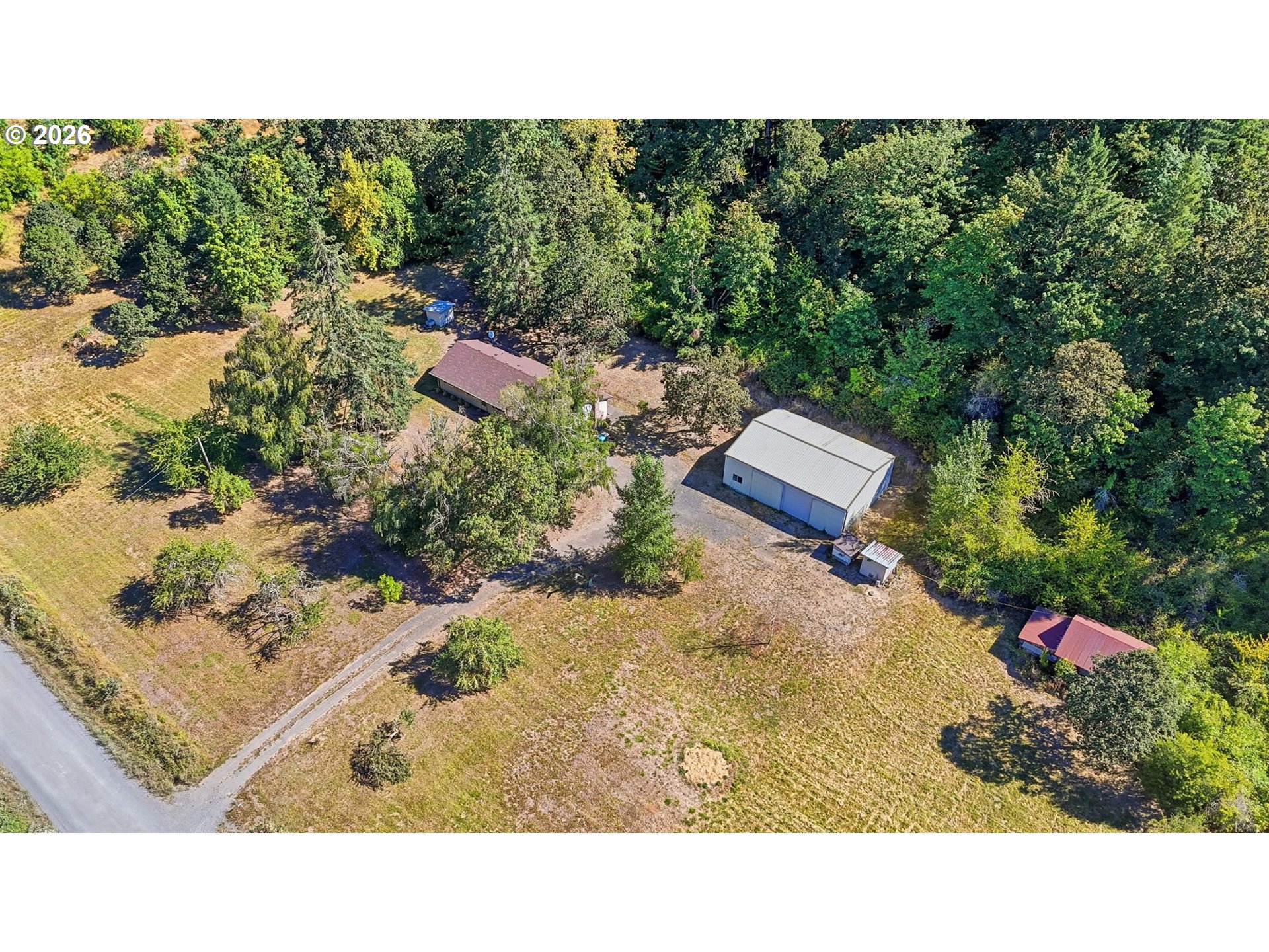 19900 Ne Dopp Rd Property Photo 2
