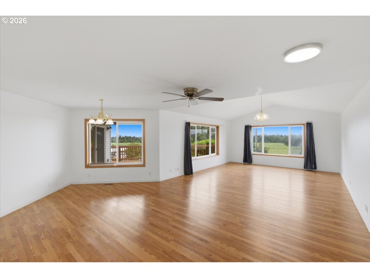 38289 S Ruby Loop Property Photo 19