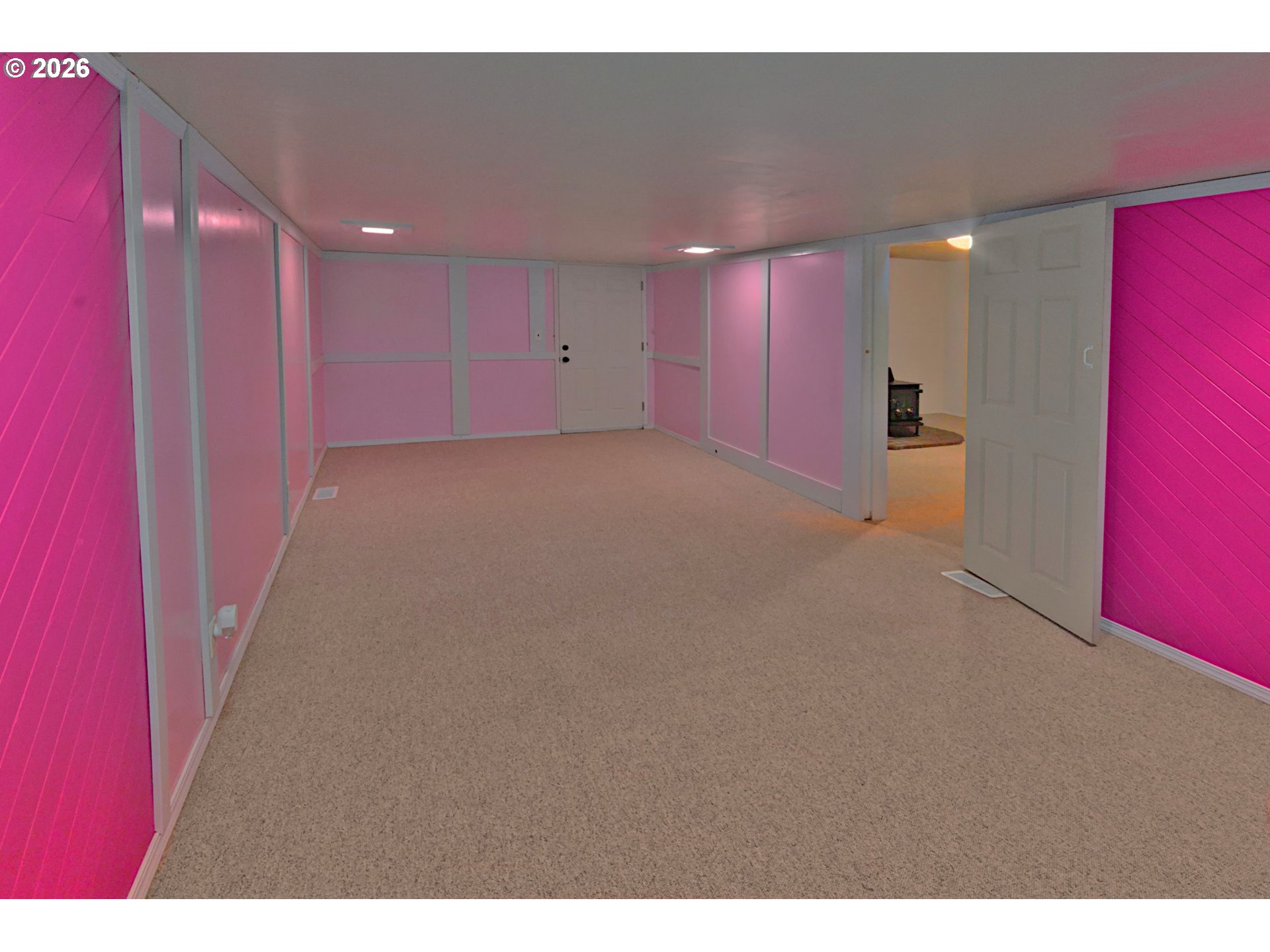 575 S 70th St Property Photo 30
