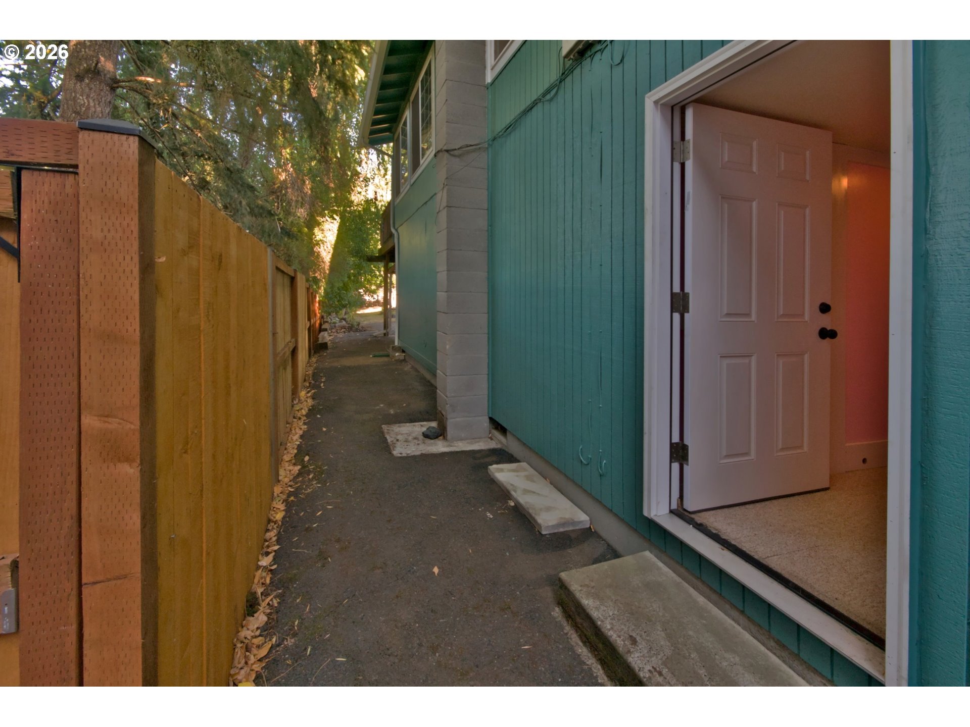 575 S 70th St Property Photo 32