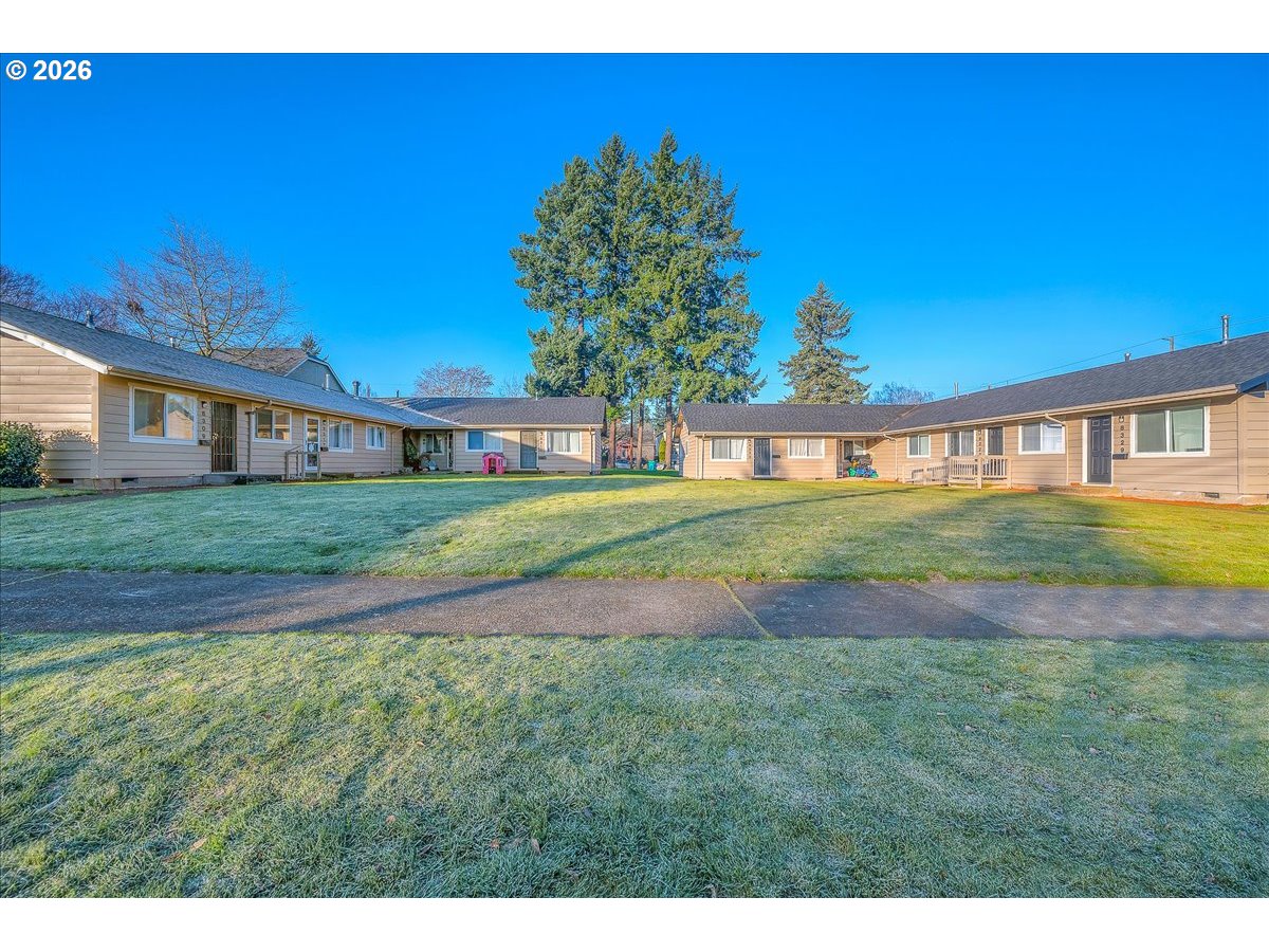 8309 8315 N Dwight Ave Property Photo 1