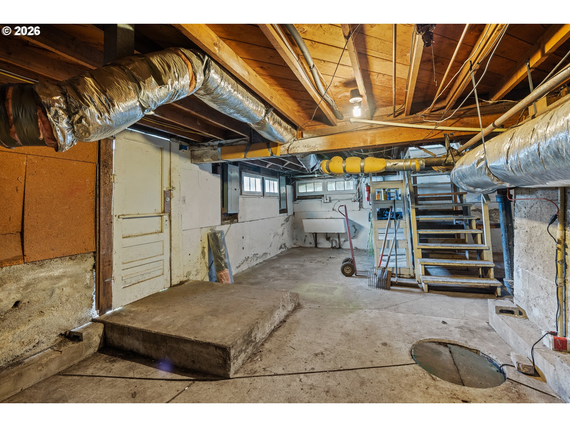 1447 Sherman Ave Property Photo 38