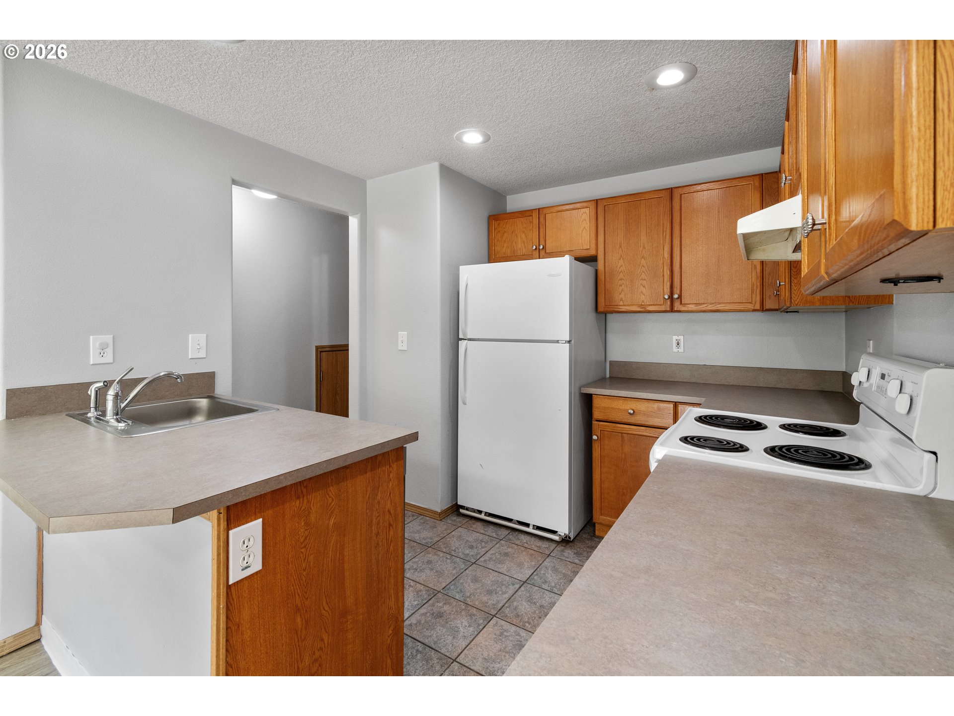 39344 Hood St Property Photo 7