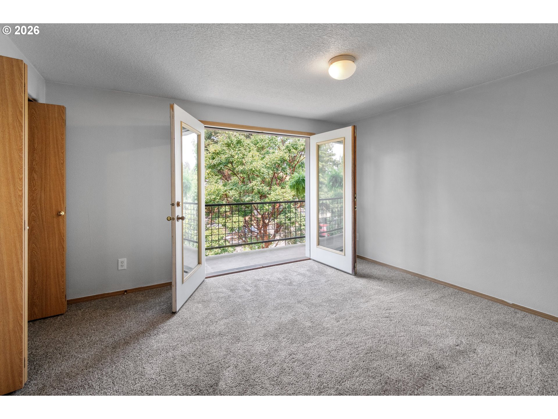 39344 Hood St Property Photo 9