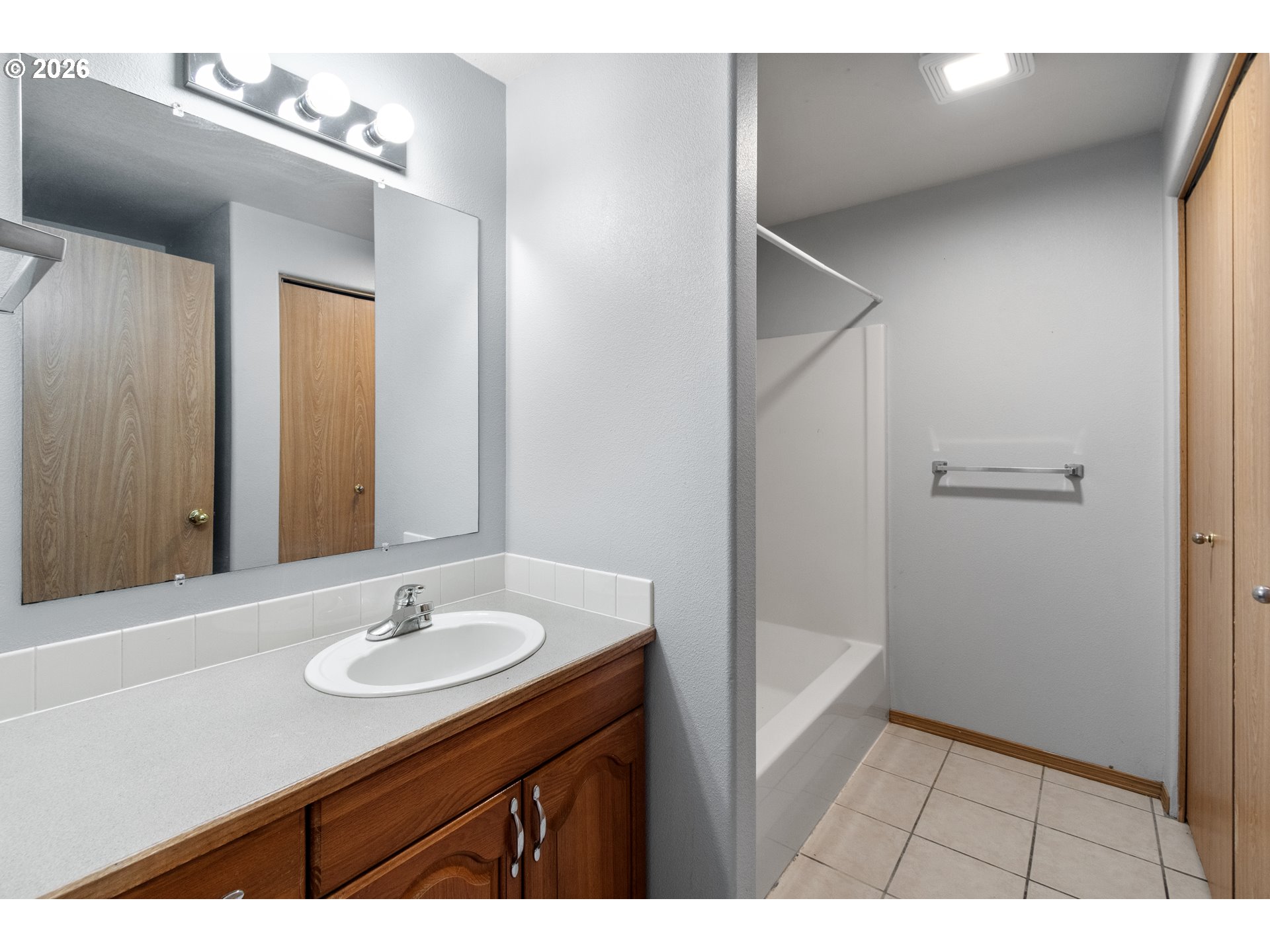 39344 Hood St Property Photo 13