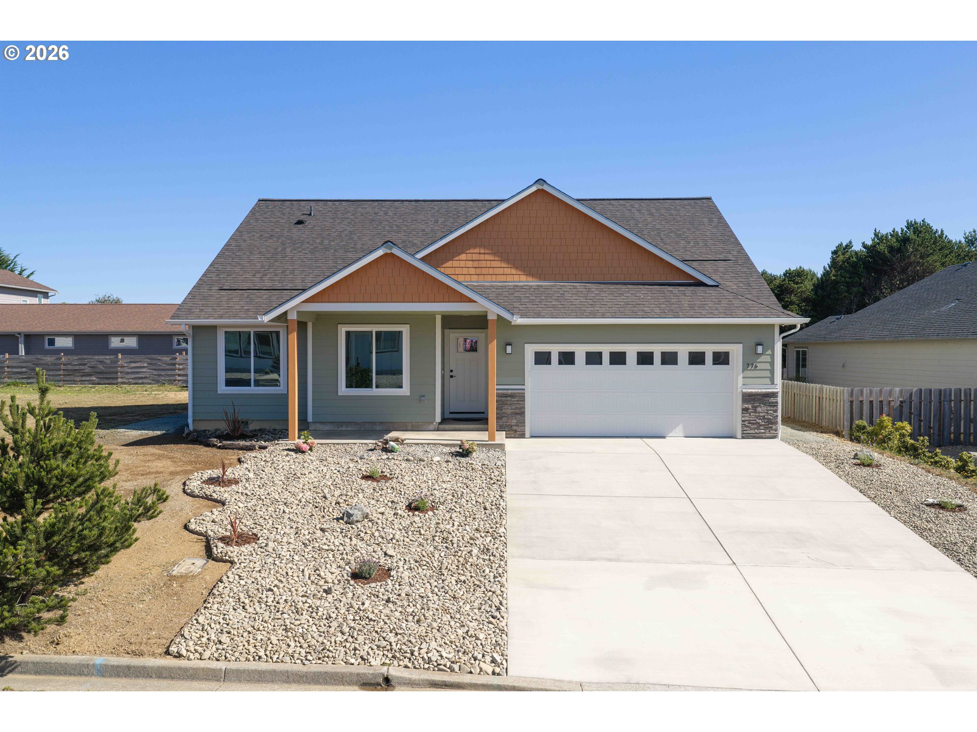 776 SPYGLASS DR Property Photo 1
