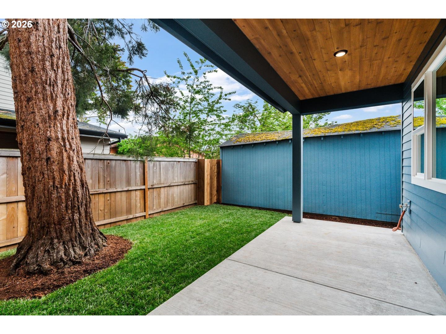 5601 Se Bybee Blvd C Property Photo 26