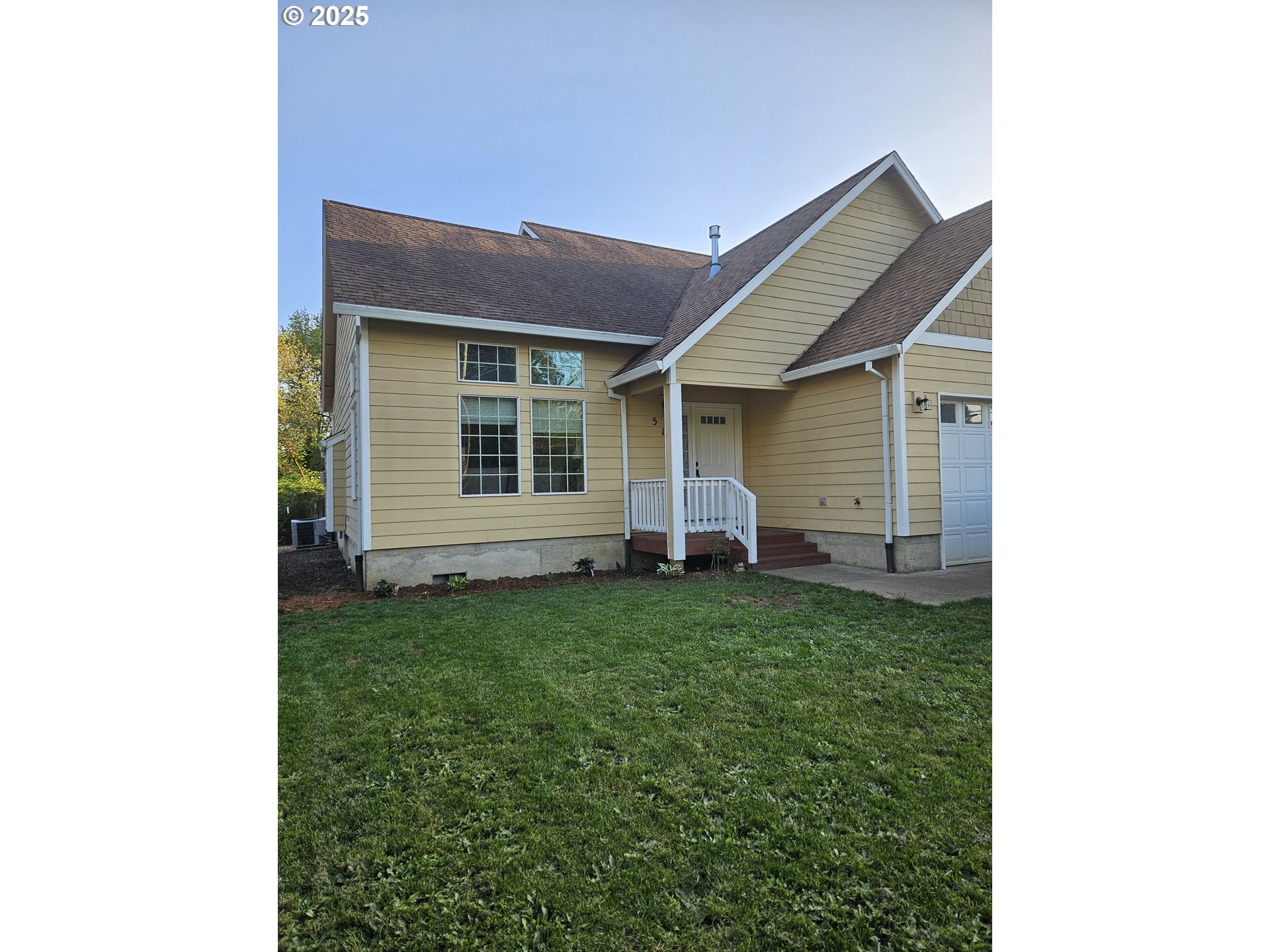 510 Ne Yamhill St Property Photo 4