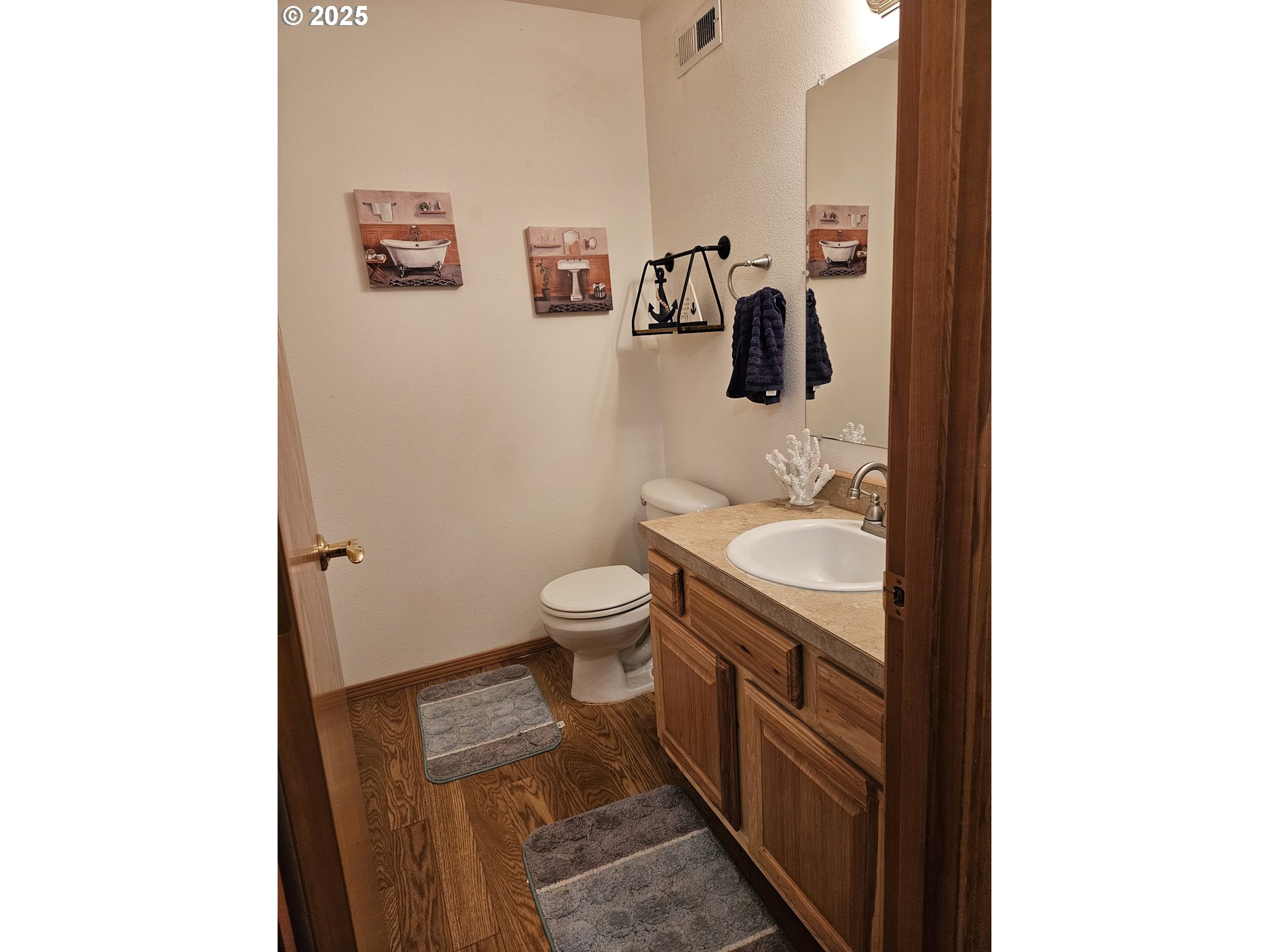 510 Ne Yamhill St Property Photo 9