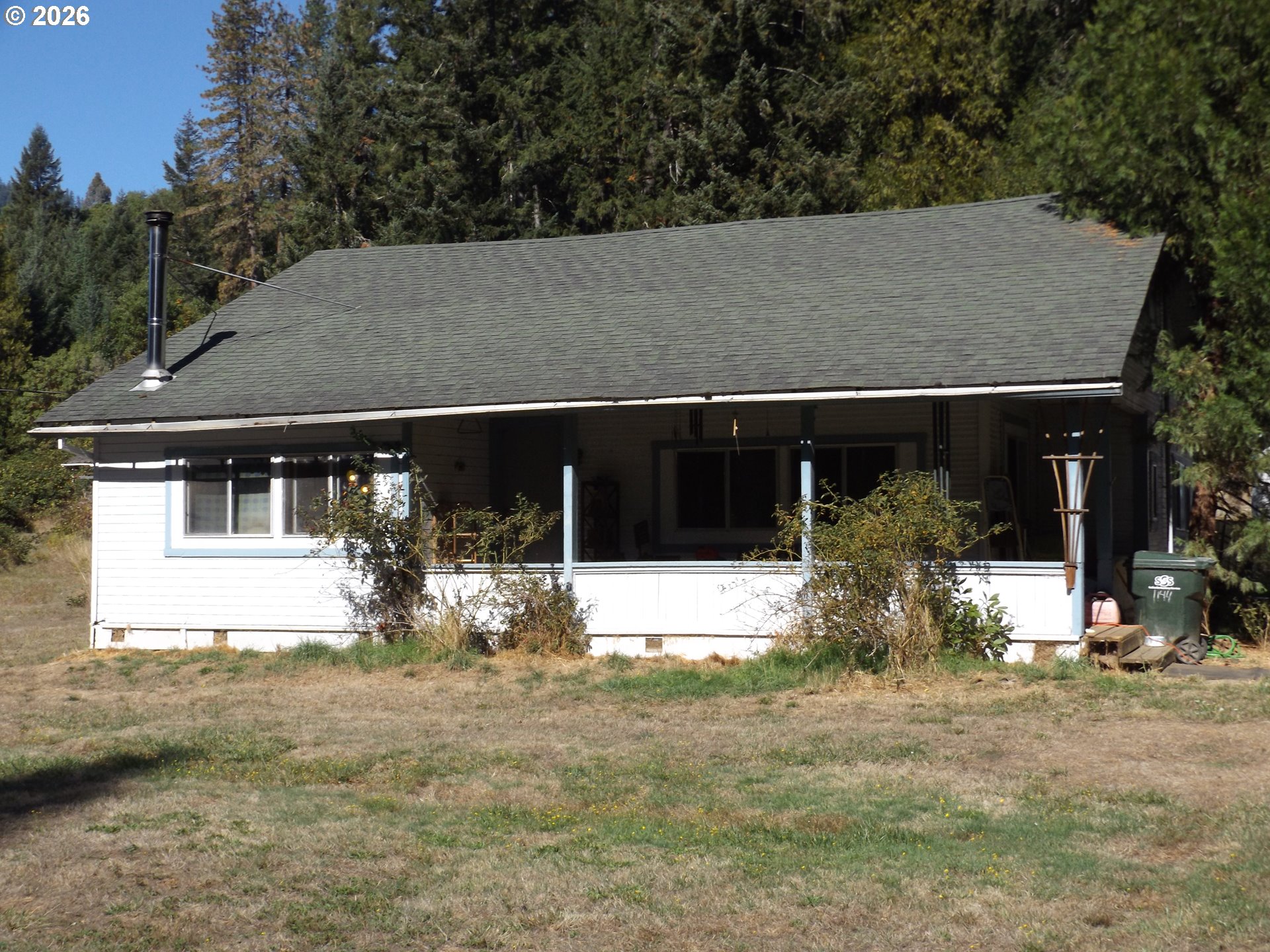 1144 Starveout Creek Rd Property Photo 1