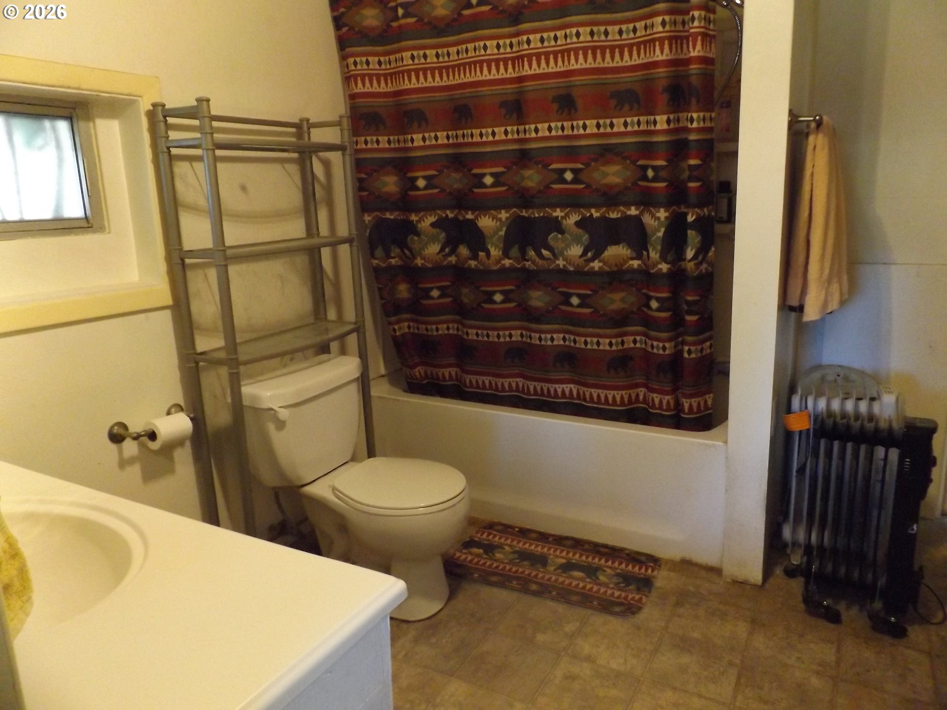 1144 Starveout Creek Rd Property Photo 8