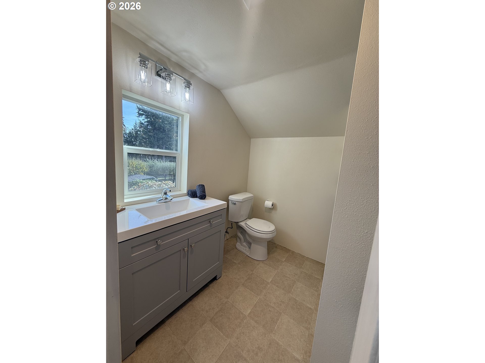 20351 S Henrici Rd Property Photo 27