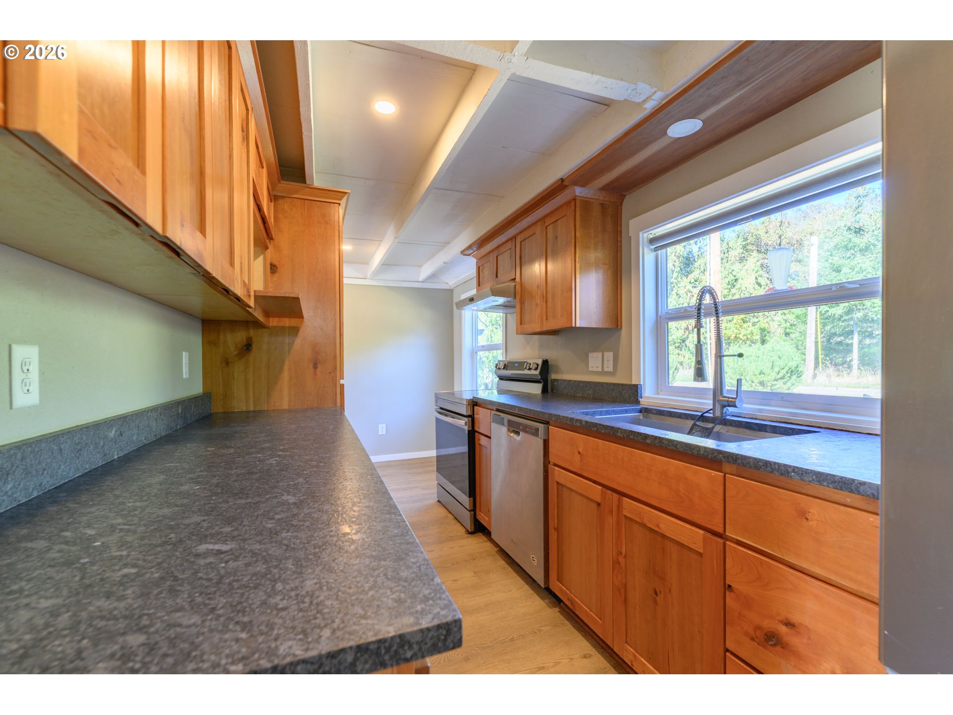 7115 Red Prairie Rd Property Photo 16