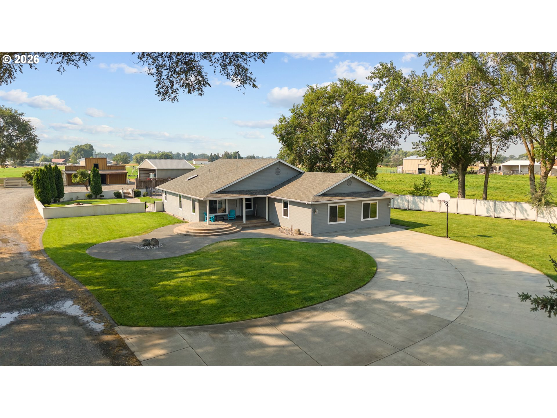 32852 Thorny Grove Ln Property Photo 1