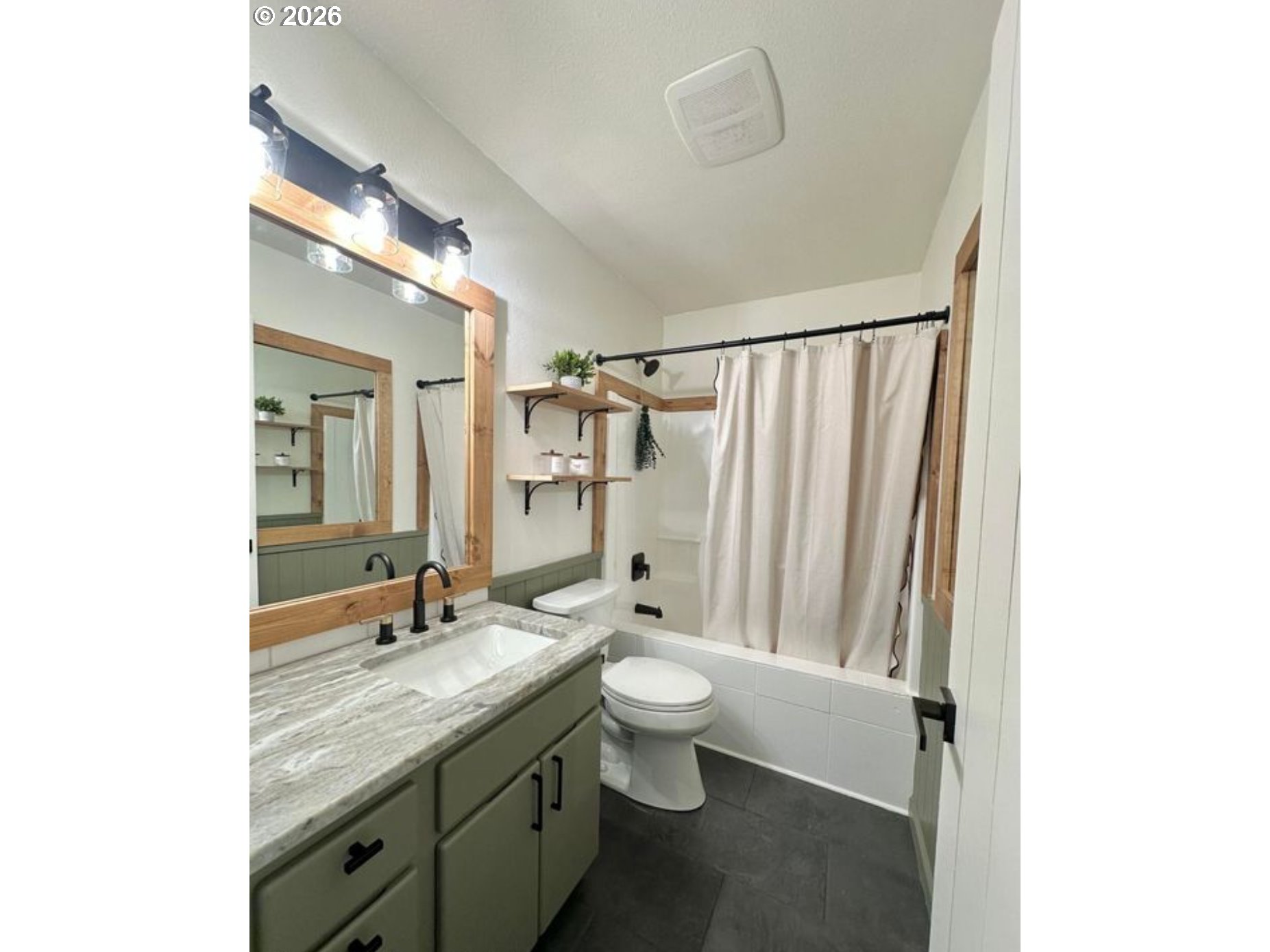 1316 Olney Ave Property Photo 16