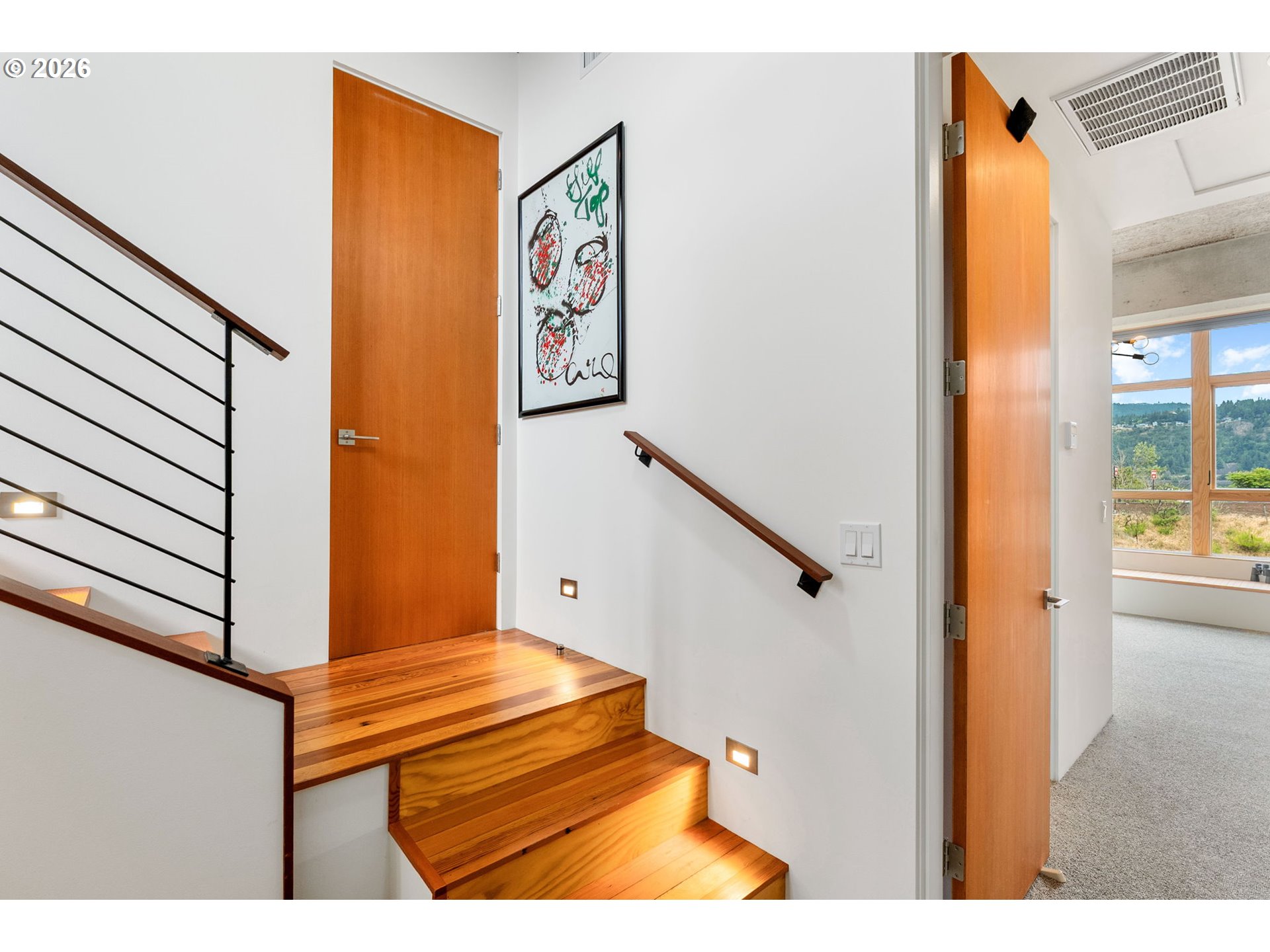312 Columbia St Property Photo 11