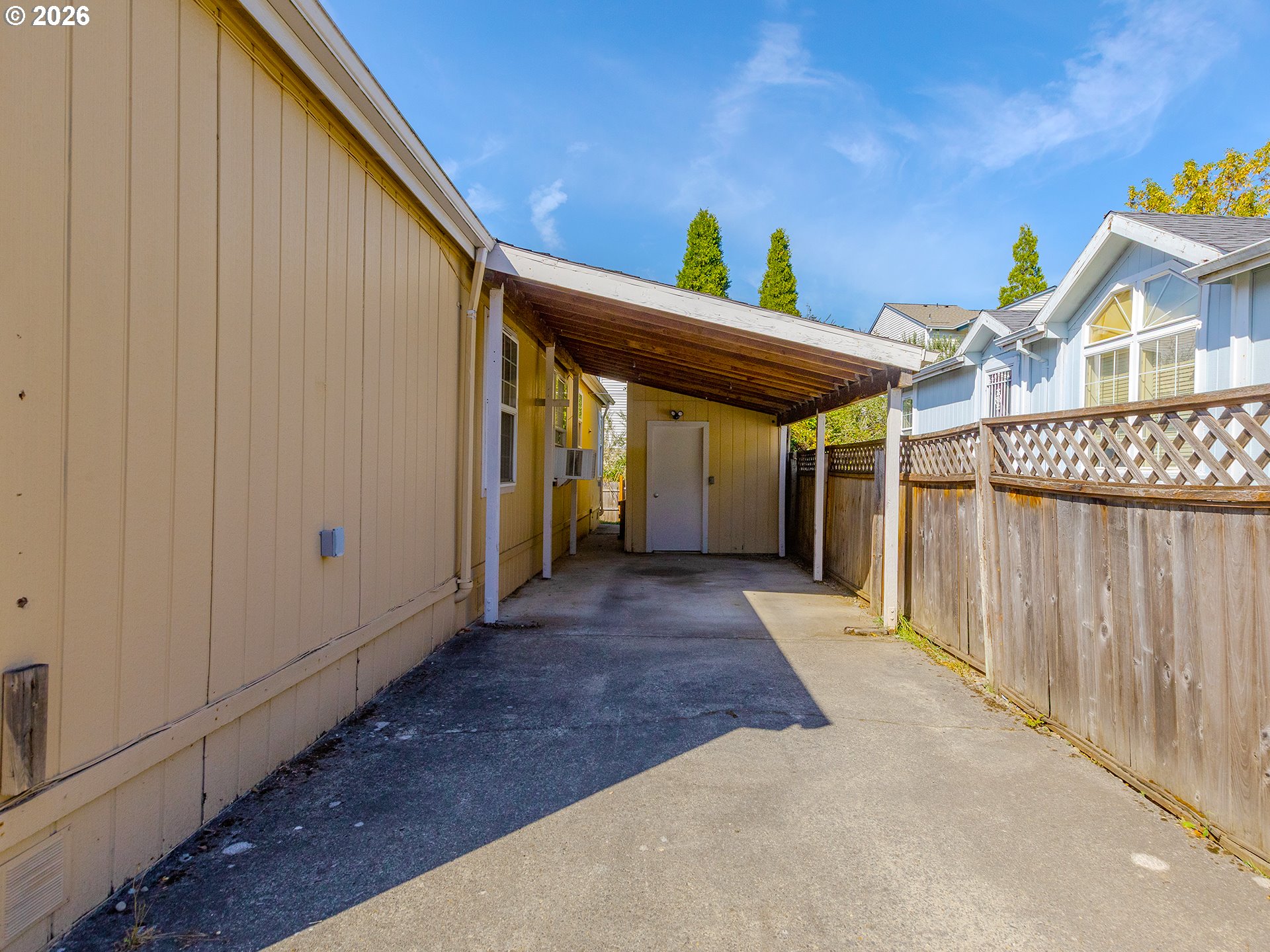 1819 Se Orient Dr 41 Property Photo 2