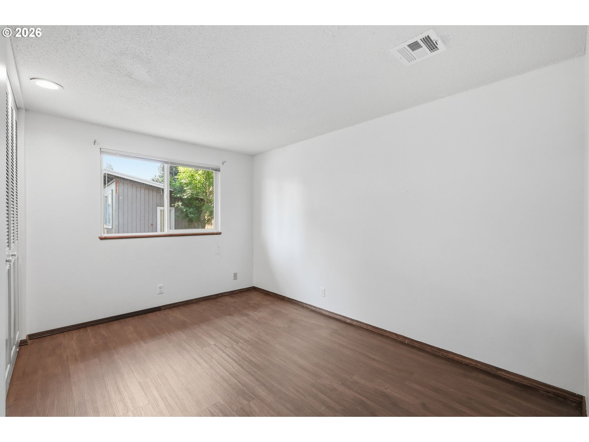 2070 Terresa Ave Property Photo 28
