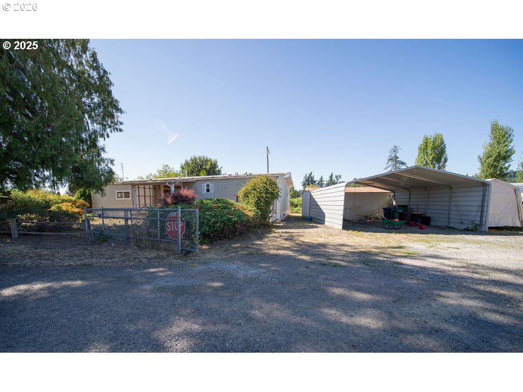 26475 Se Highway 224 Property Photo 1