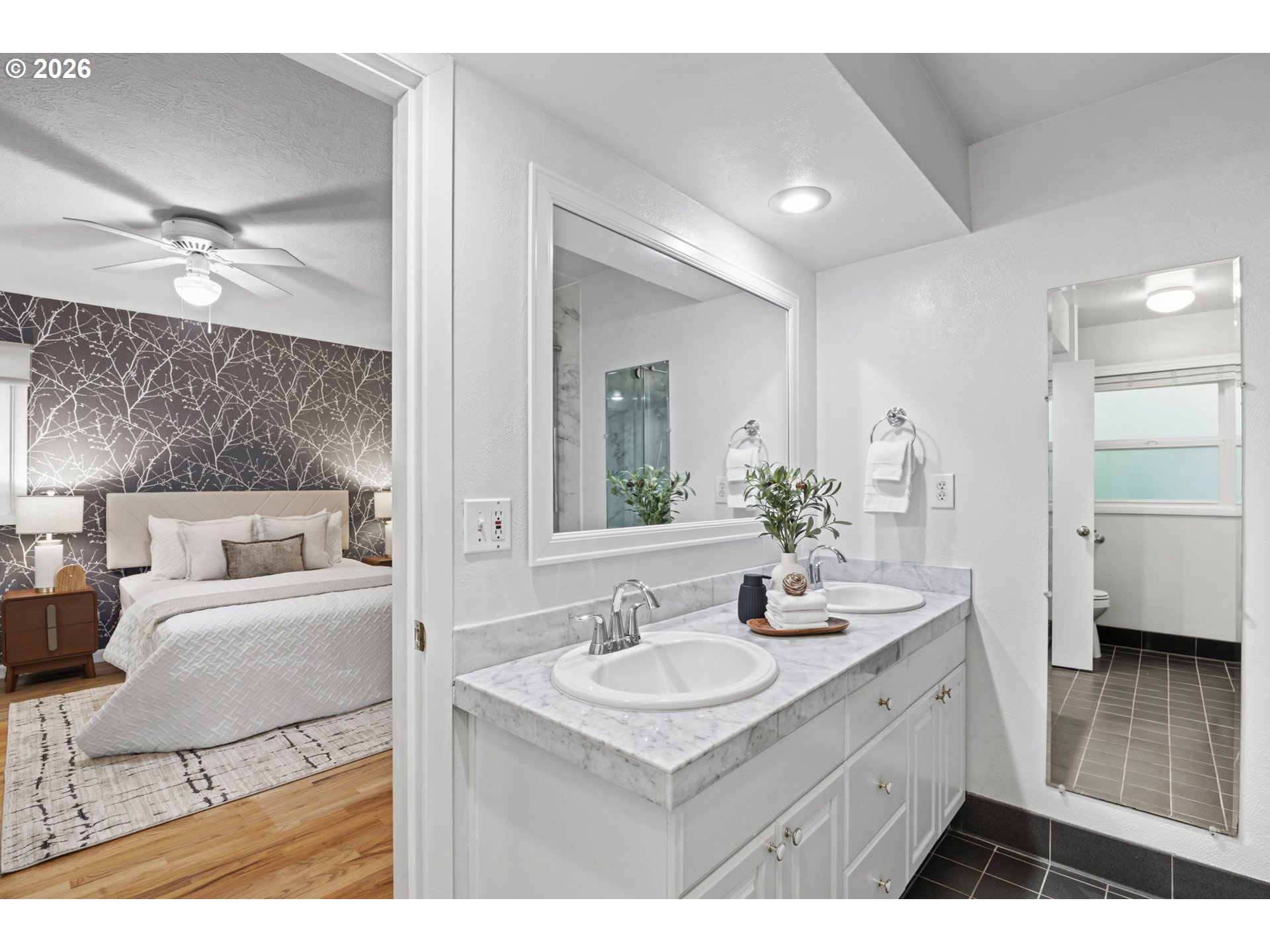 2210 Sw Broadway Dr Property Photo 26