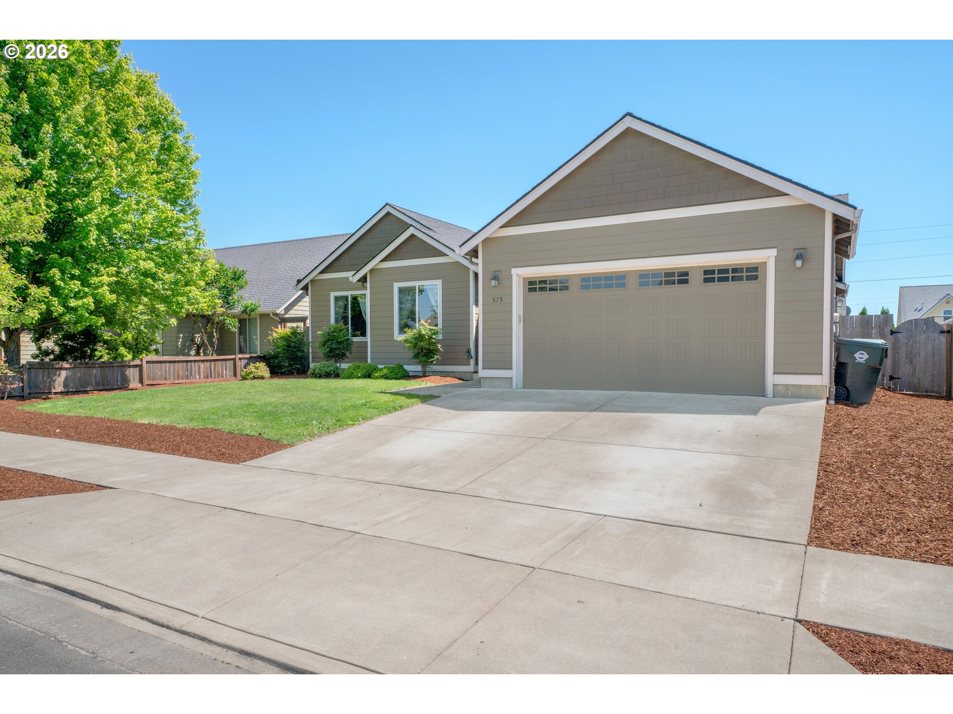 575 Egret Ave Property Photo 1