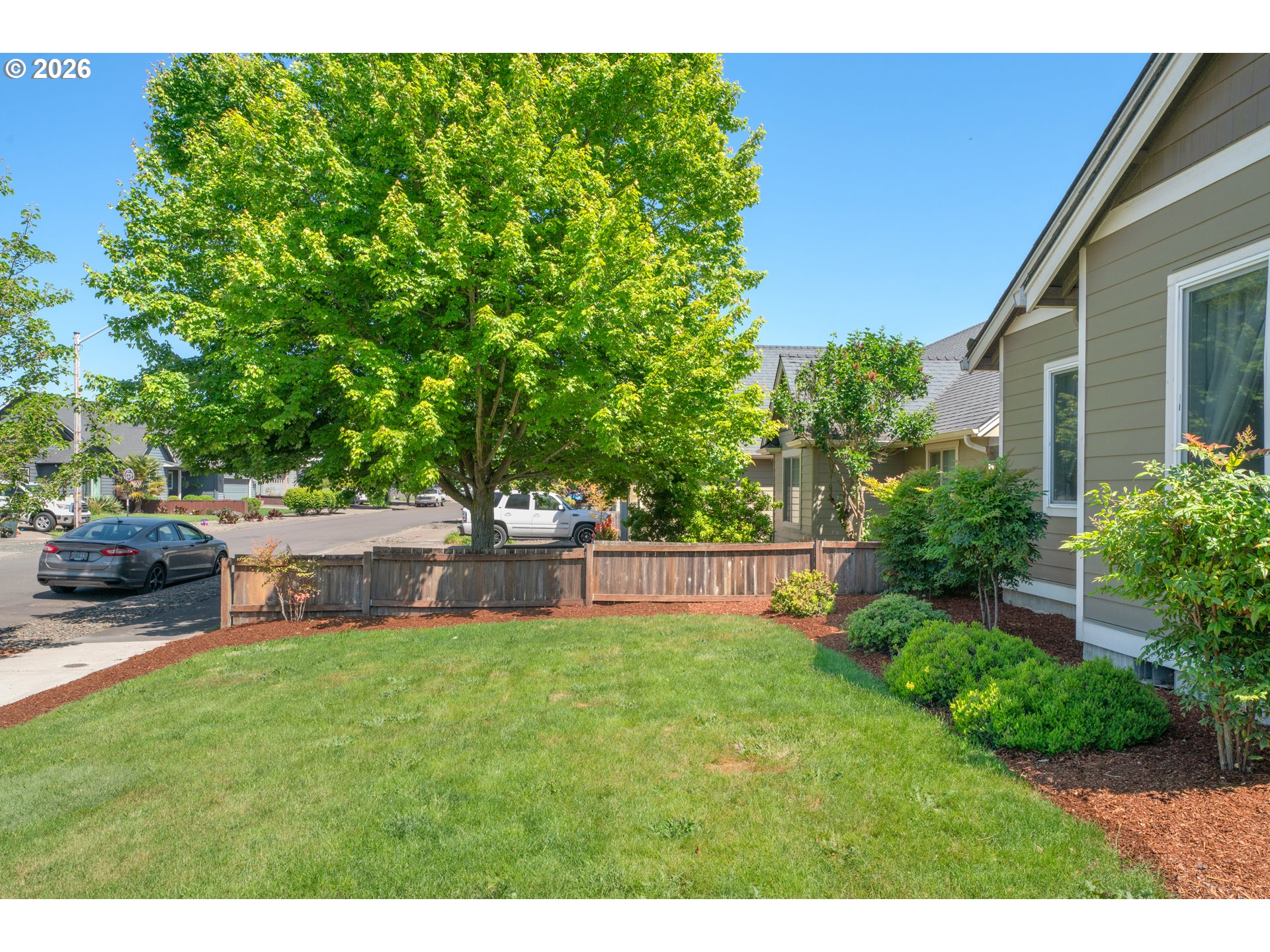 575 Egret Ave Property Photo 6