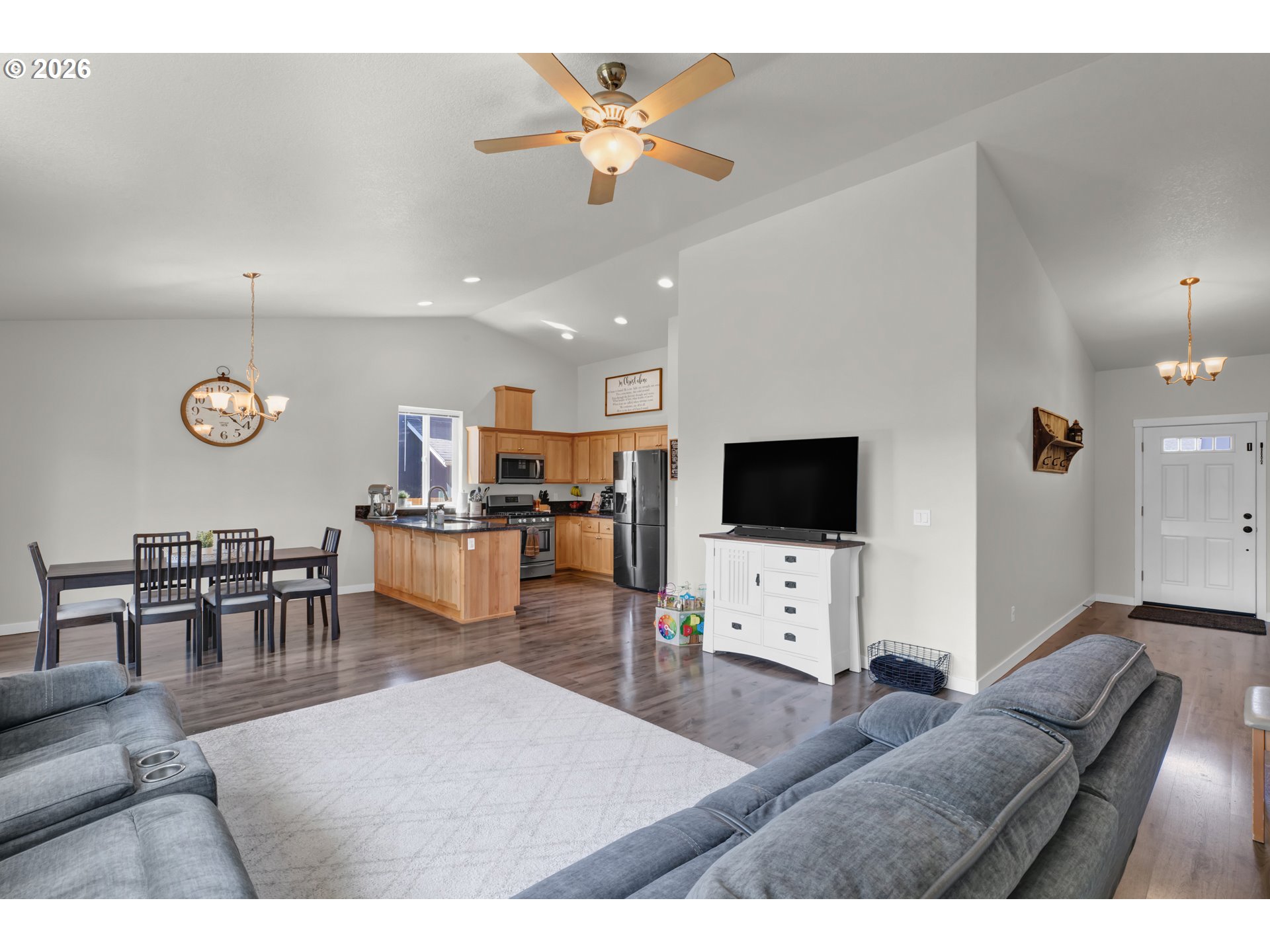 575 Egret Ave Property Photo 10