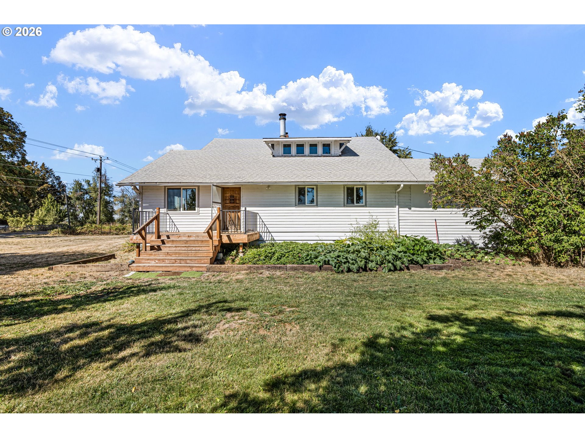 91471 N Coburg Rd Property Photo 1