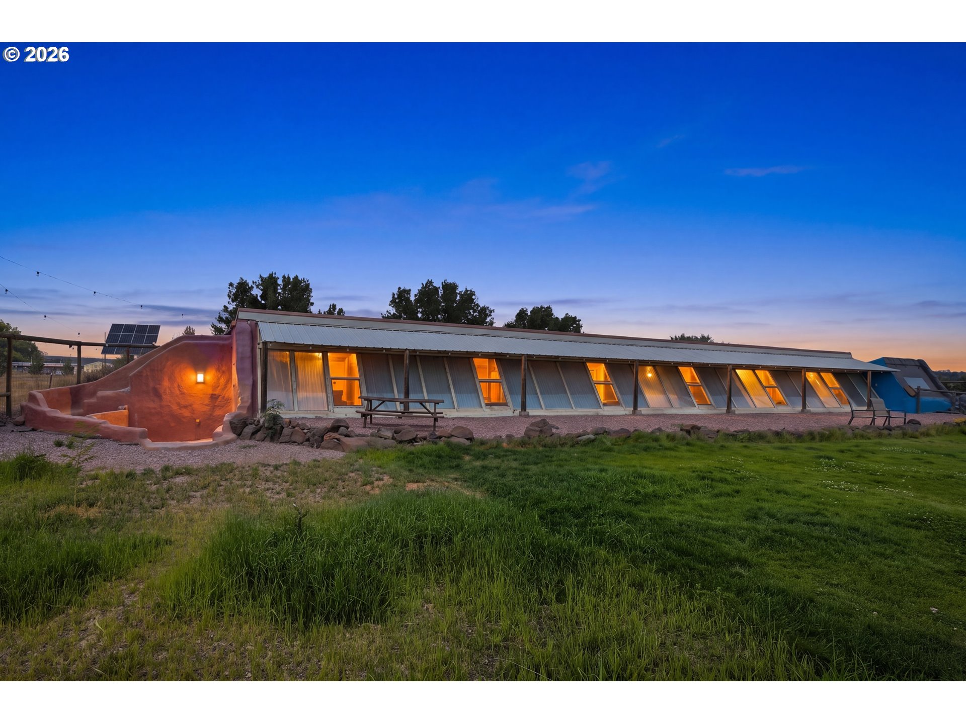 7317 Sw Sparrow Dr Property Photo 1