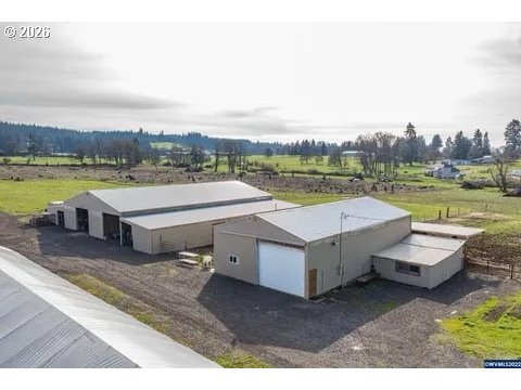 38591 Gilkey Rd Property Photo 4