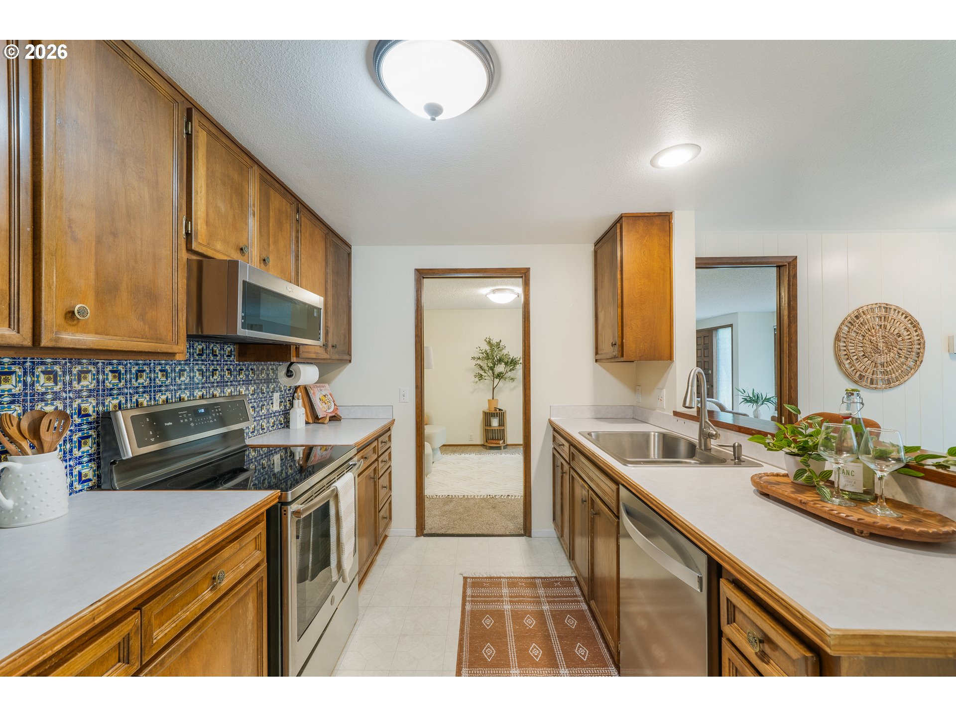 101 Westbrook Way Property Photo 11