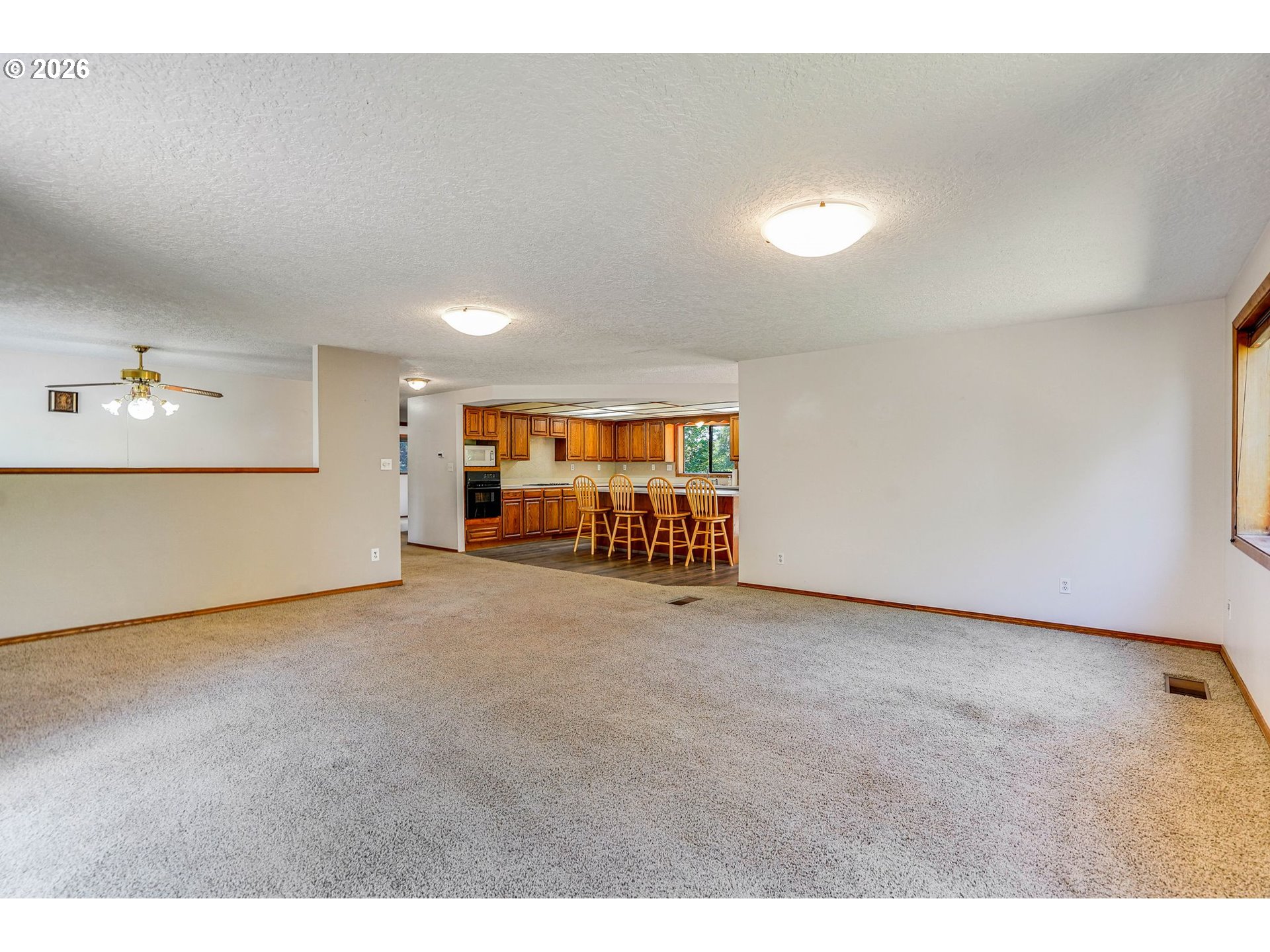 8748 Enclid St Property Photo 8
