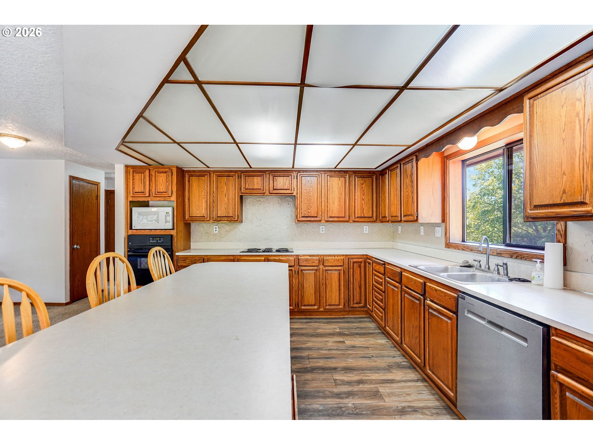 8748 Enclid St Property Photo 10