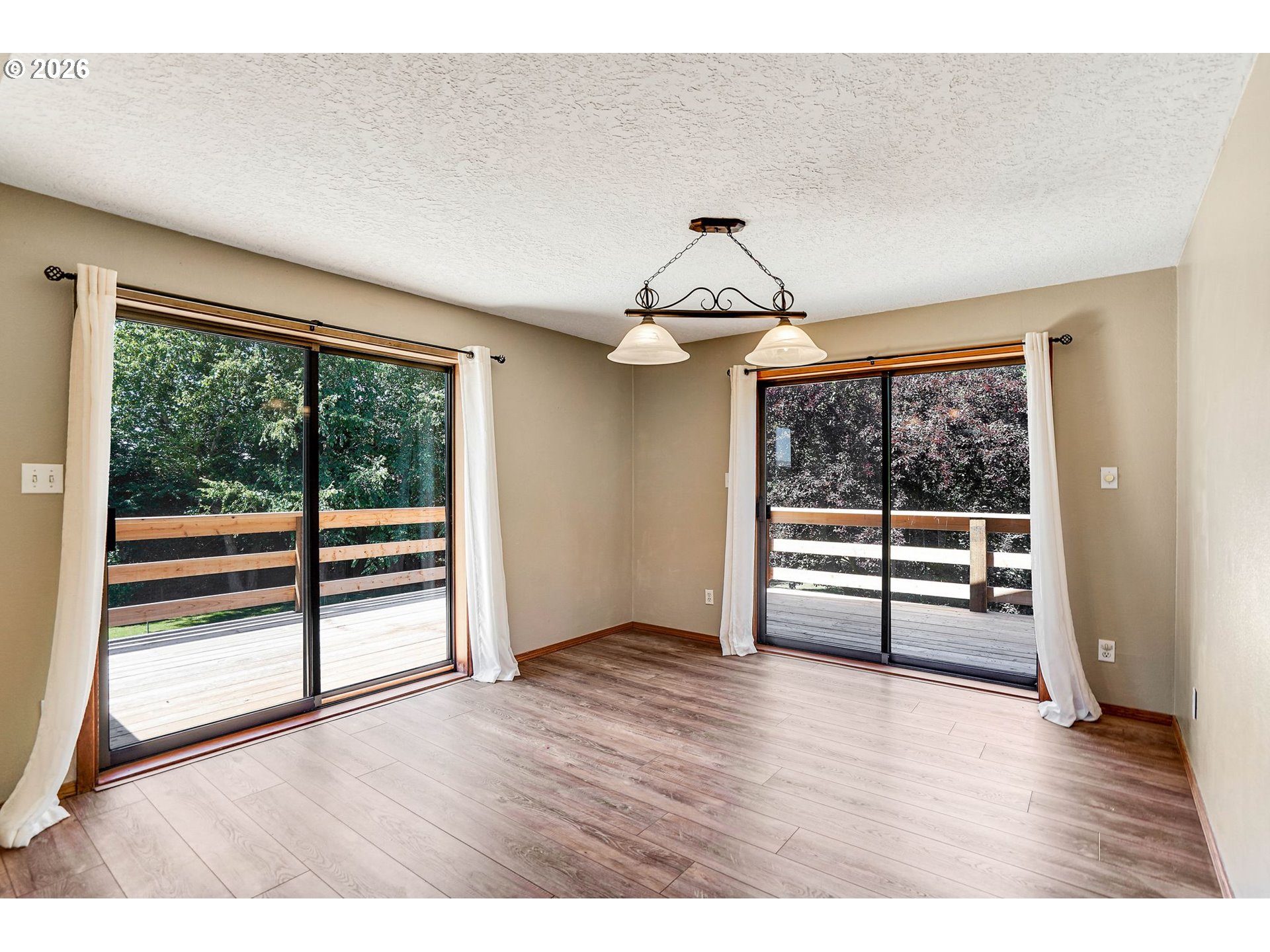 8748 Enclid St Property Photo 12