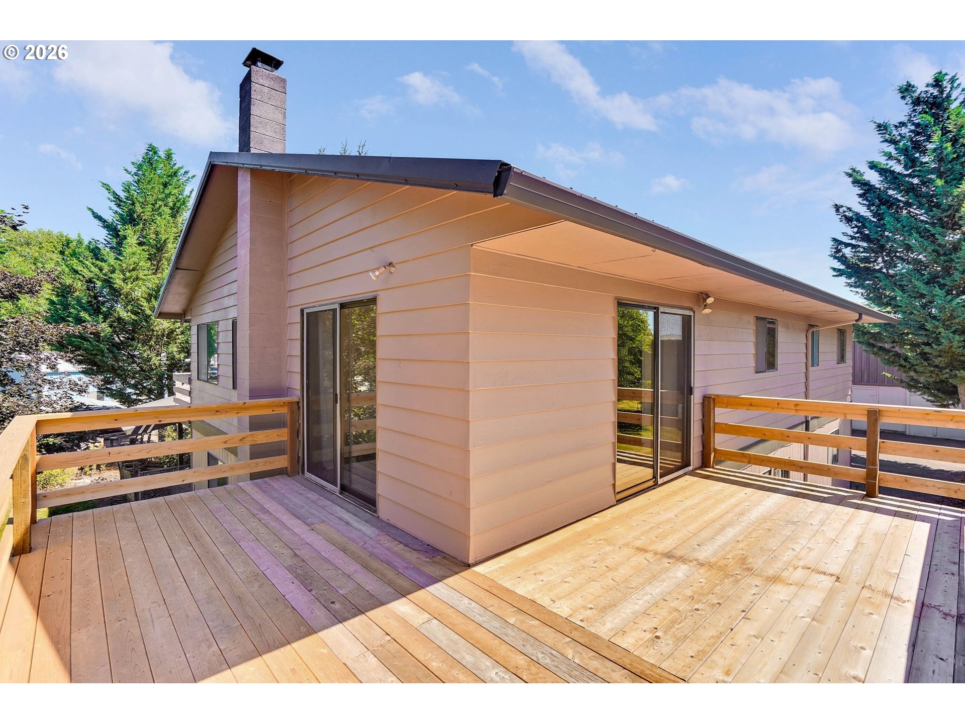 8748 Enclid St Property Photo 14