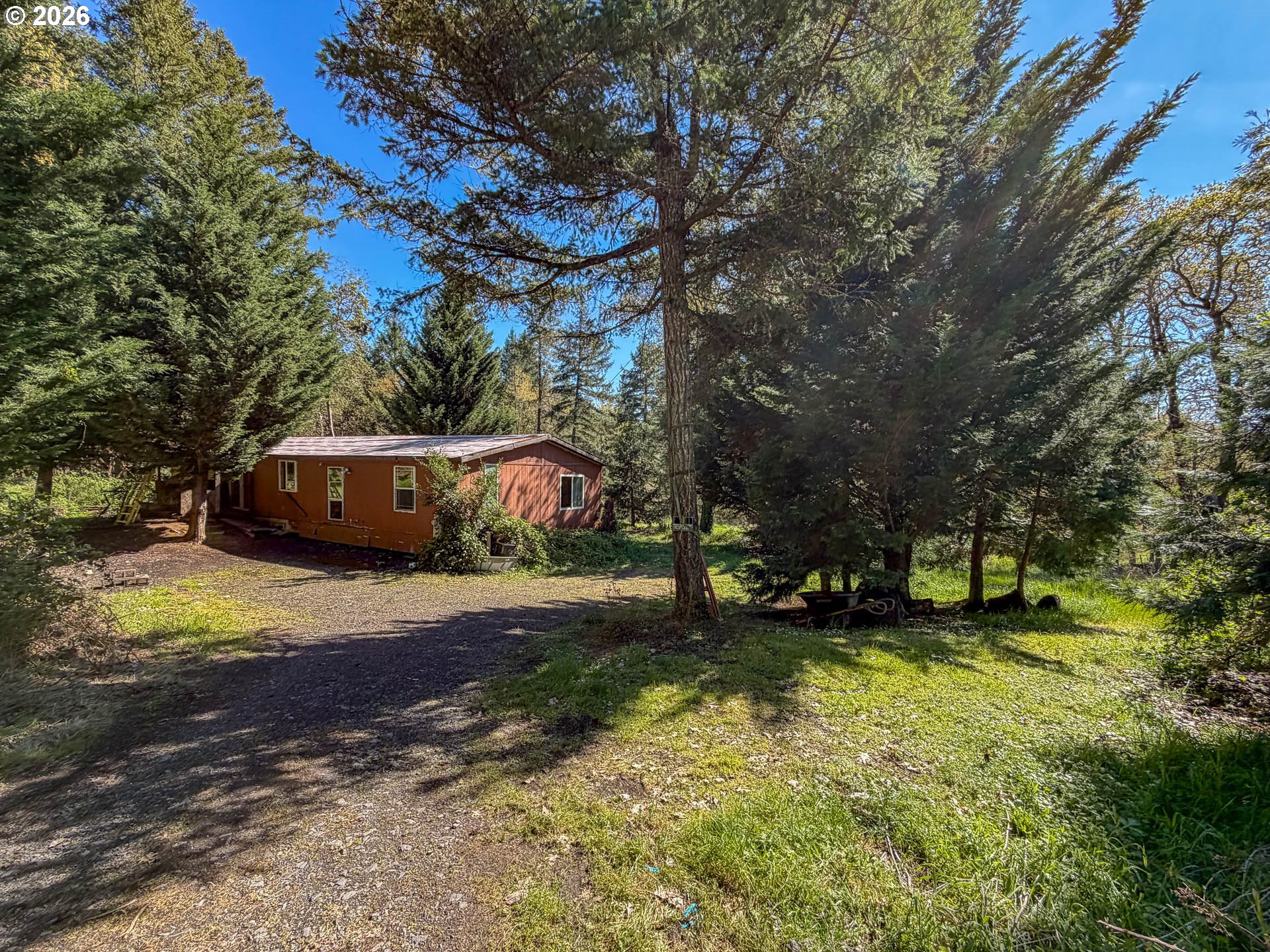 1698 Doerner Rd Property Photo 1