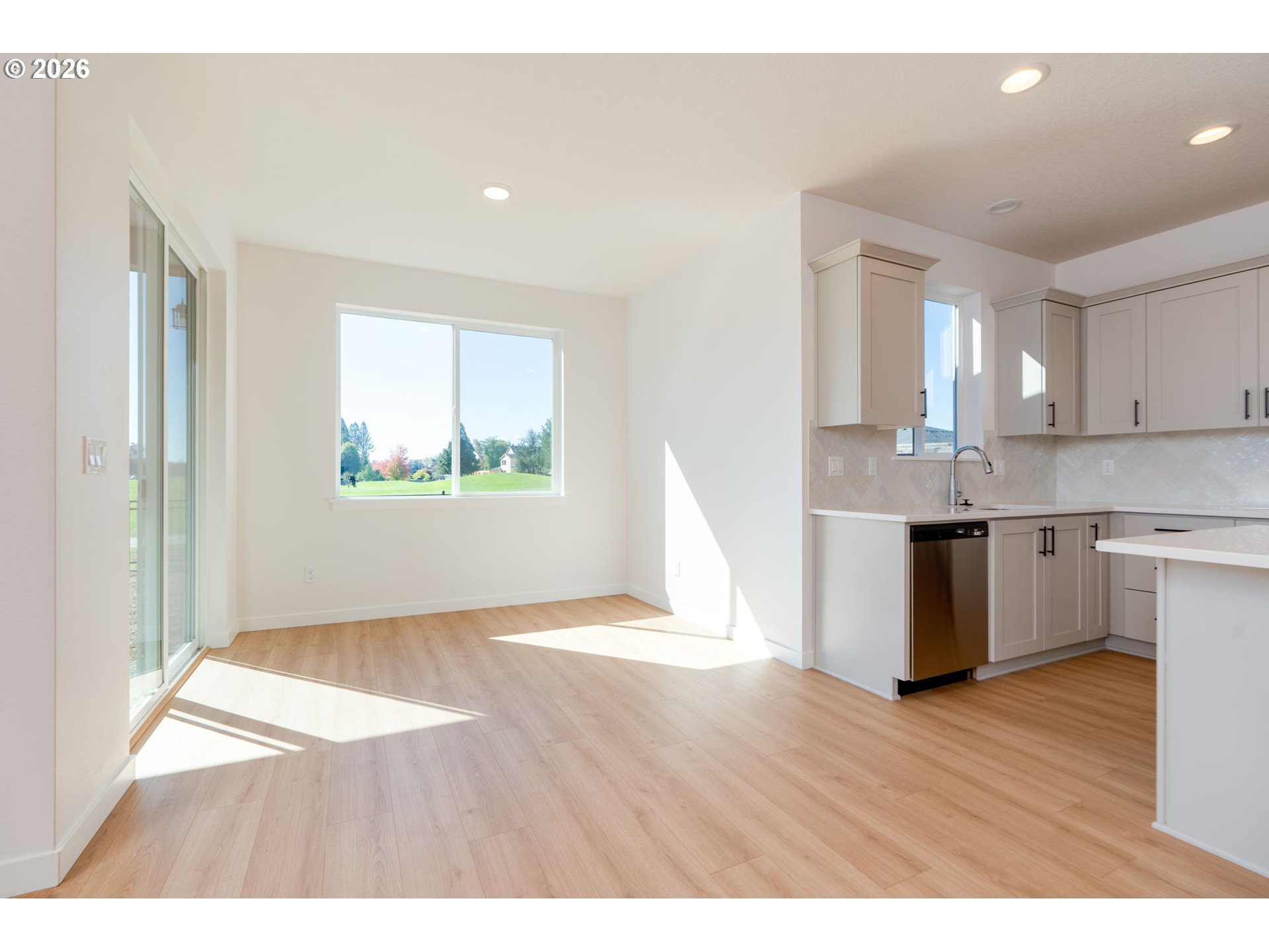 808 Magnolia Ave Property Photo 14