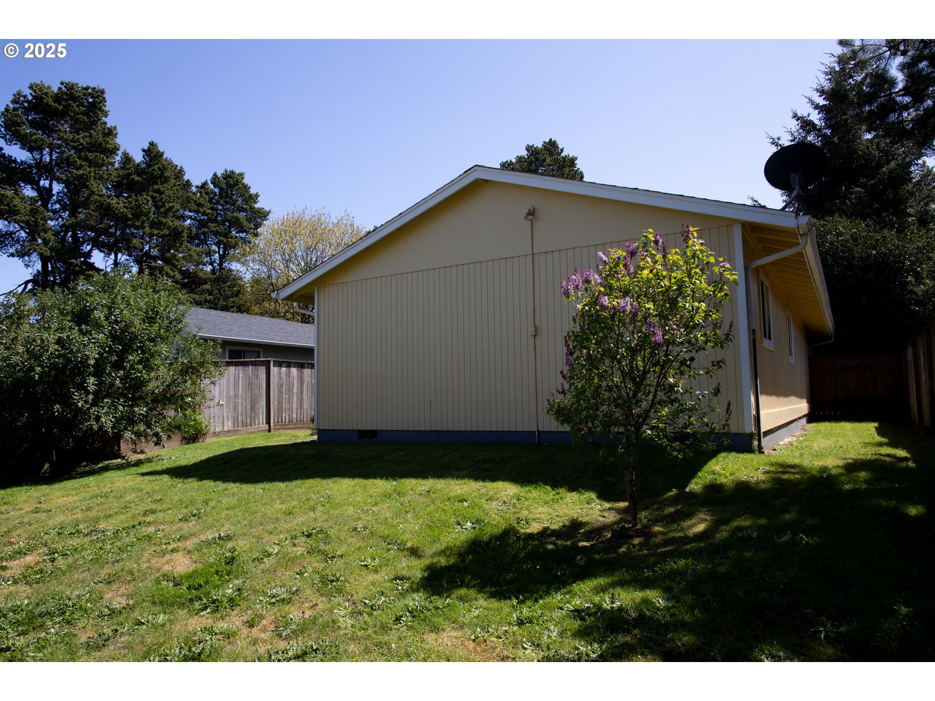1673 29th St Property Photo 16