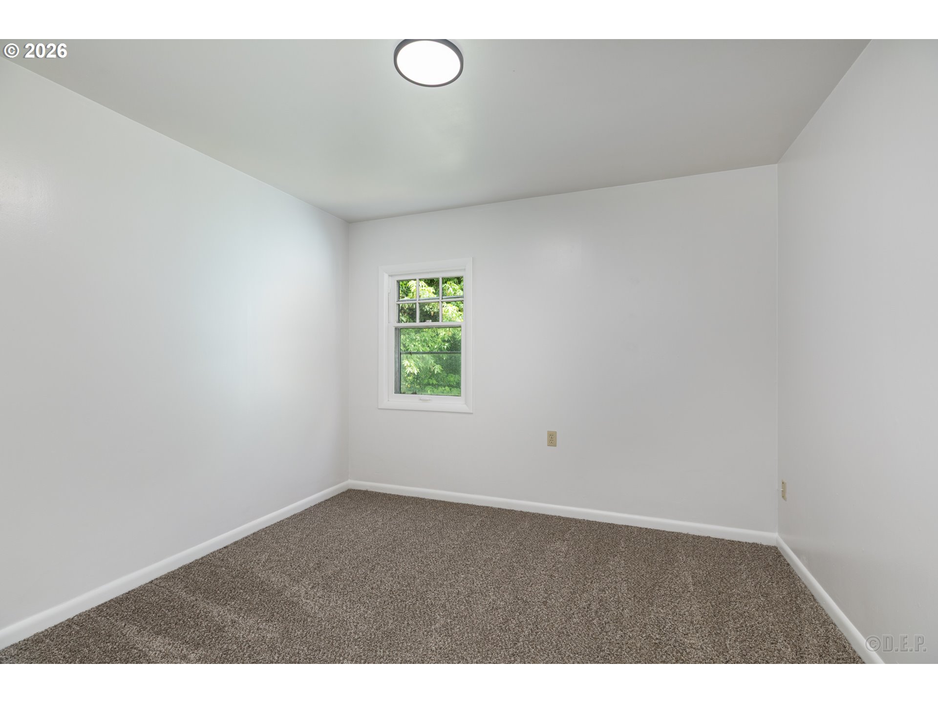 215 S 8th St Property Photo 13