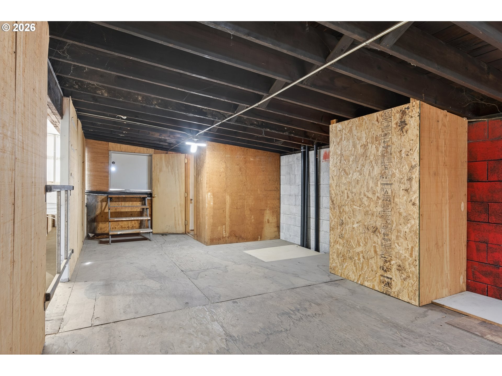 2150 Cross St Property Photo 15