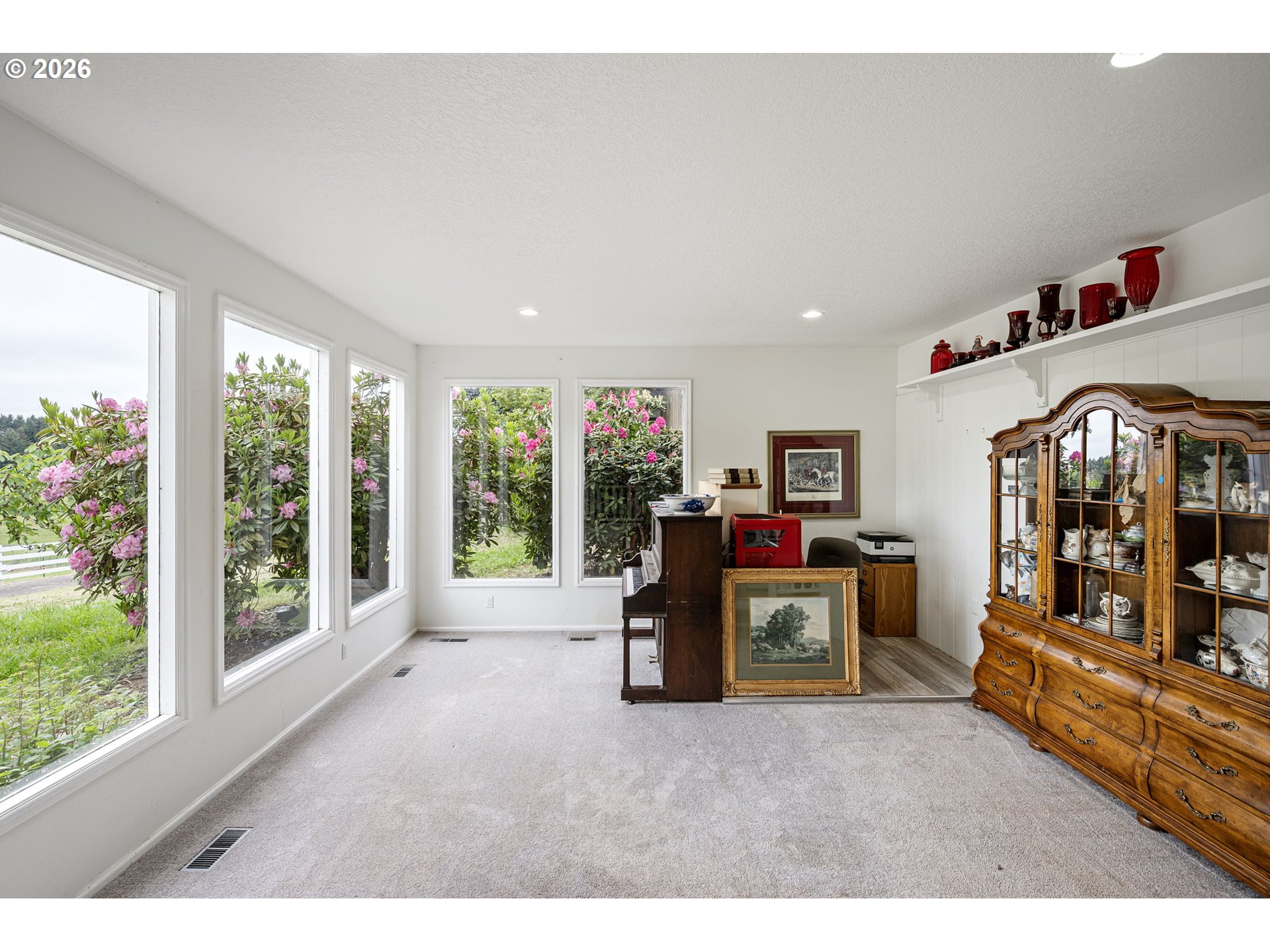 32313 Green Acres Loop Property Photo 4