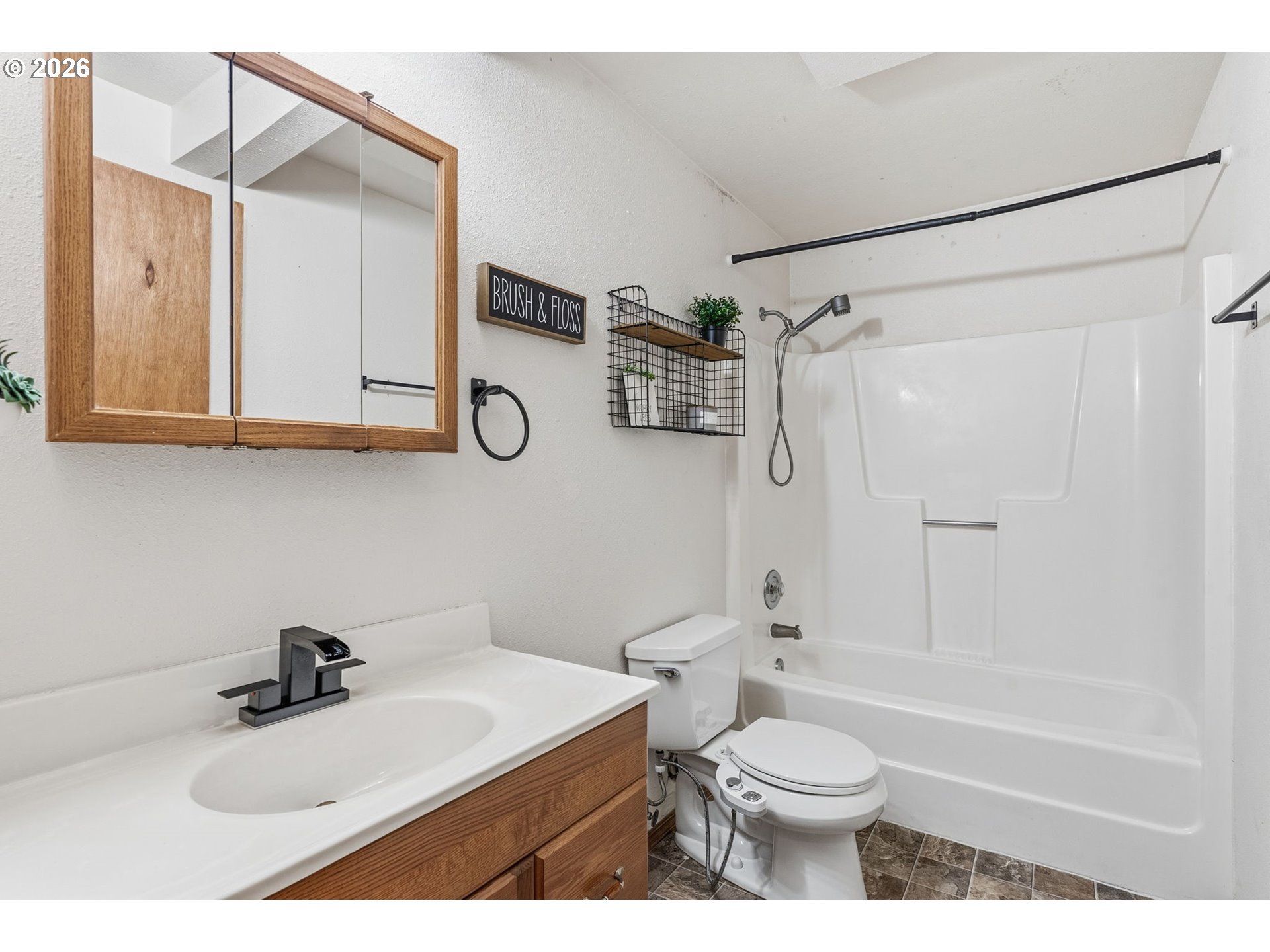 2209 E St Property Photo 18