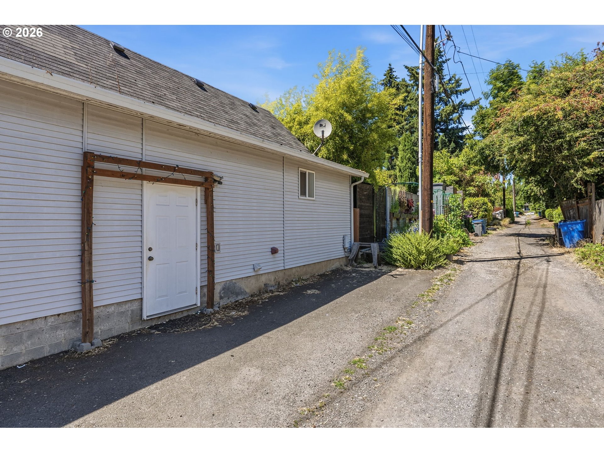 2209 E St Property Photo 24