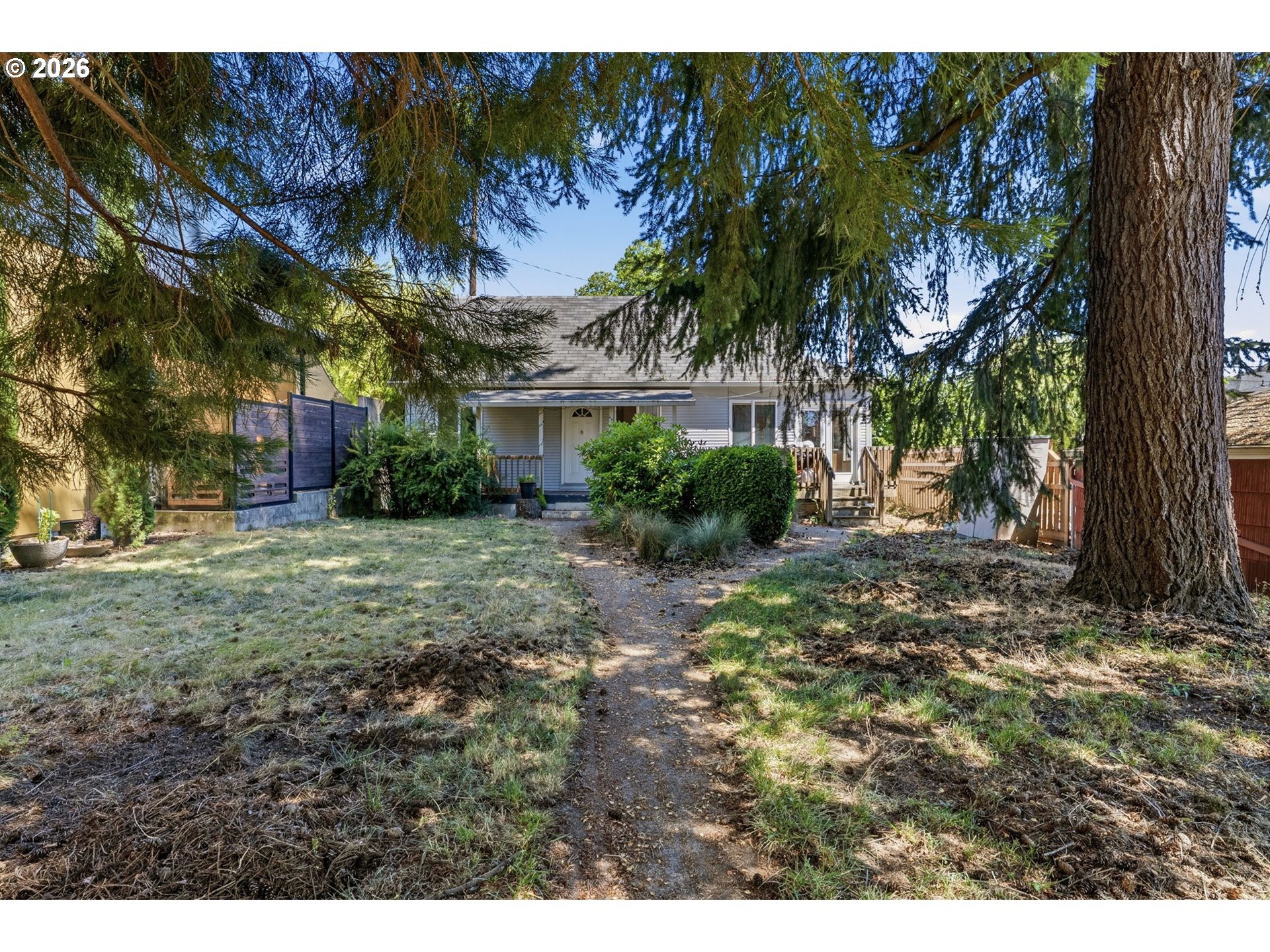 2209 E St Property Photo 25