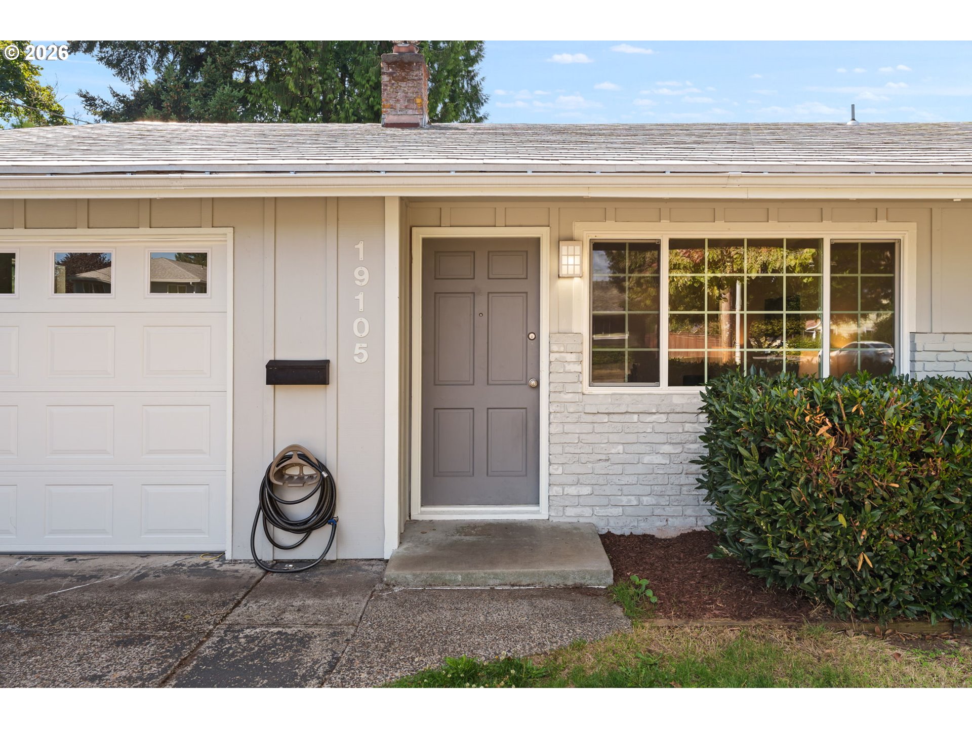 19105 Addie St Property Photo 3